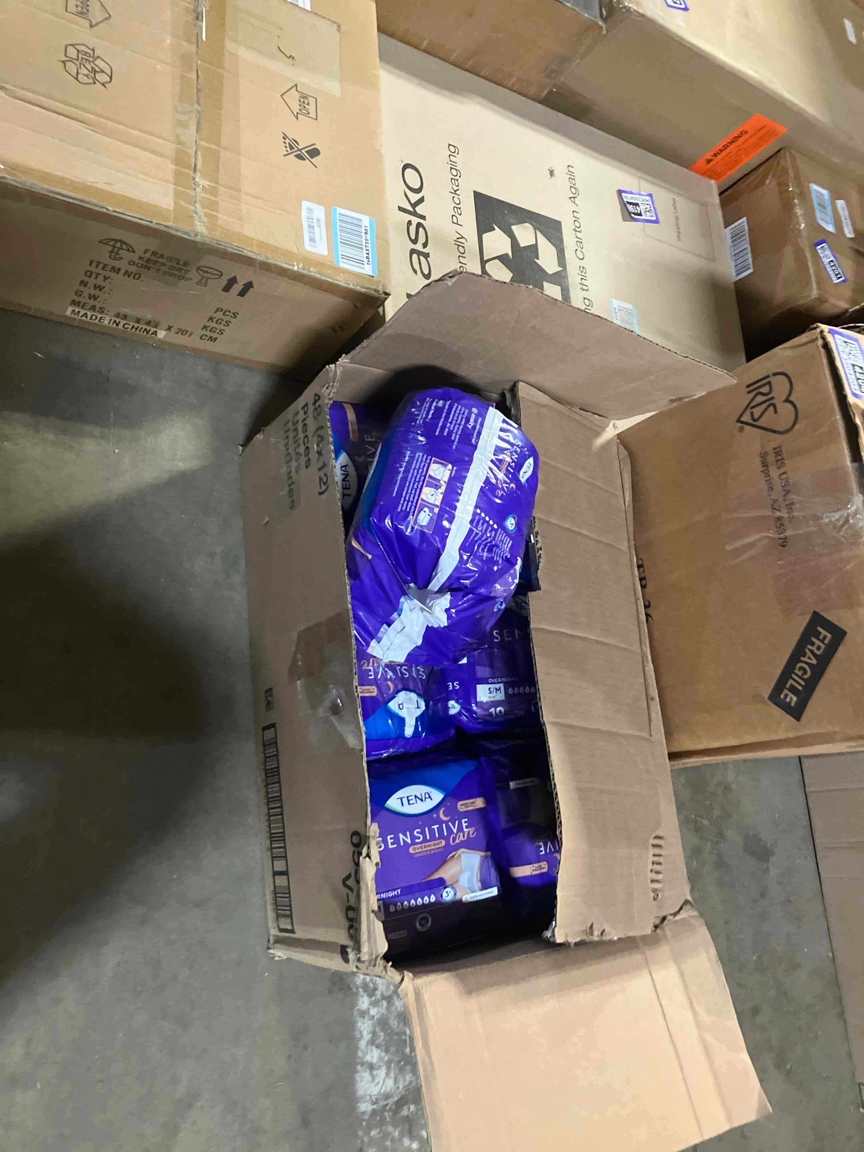 https://s3.amazonaws.com/lotting-images-prod/phillipi/PPE3504205_1757106451942.jpeg