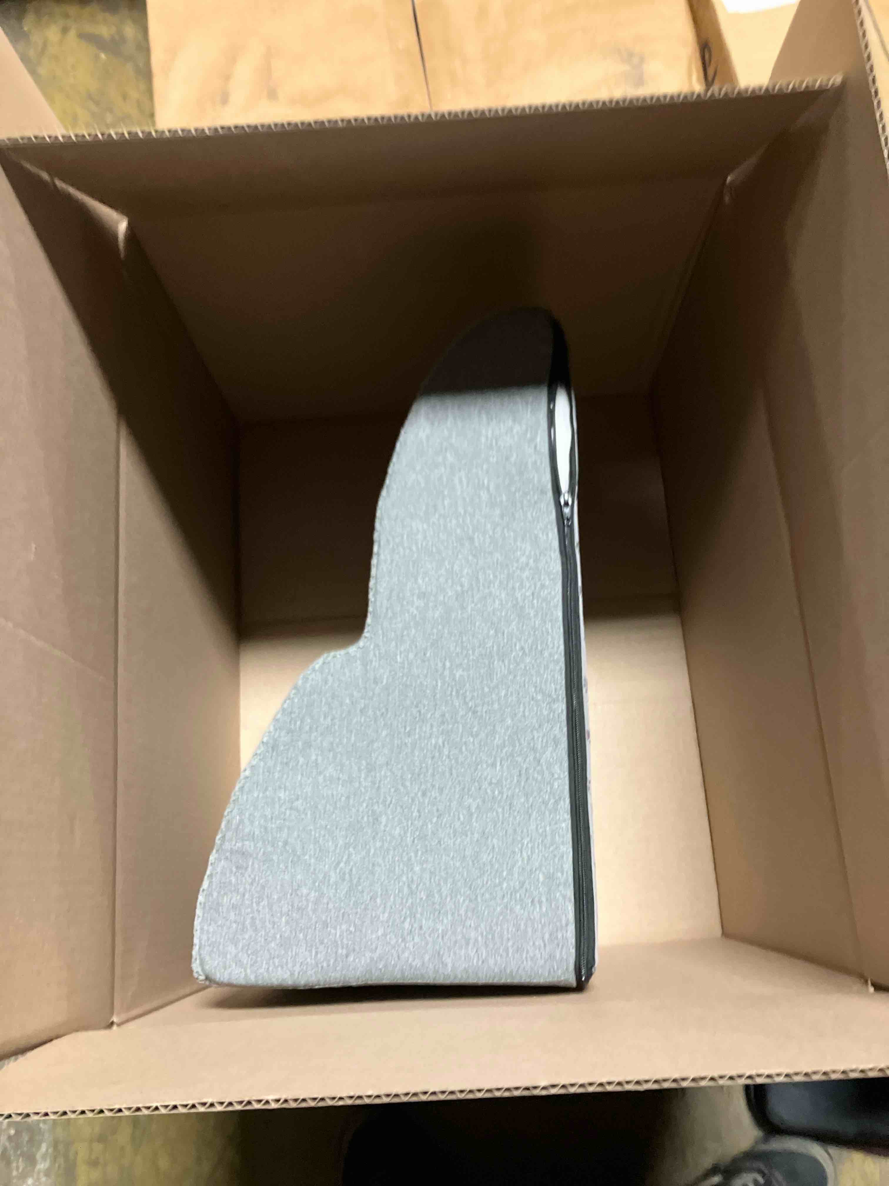 https://s3.amazonaws.com/lotting-images-prod/phillipi/PPE3504492_1757605510154.jpeg