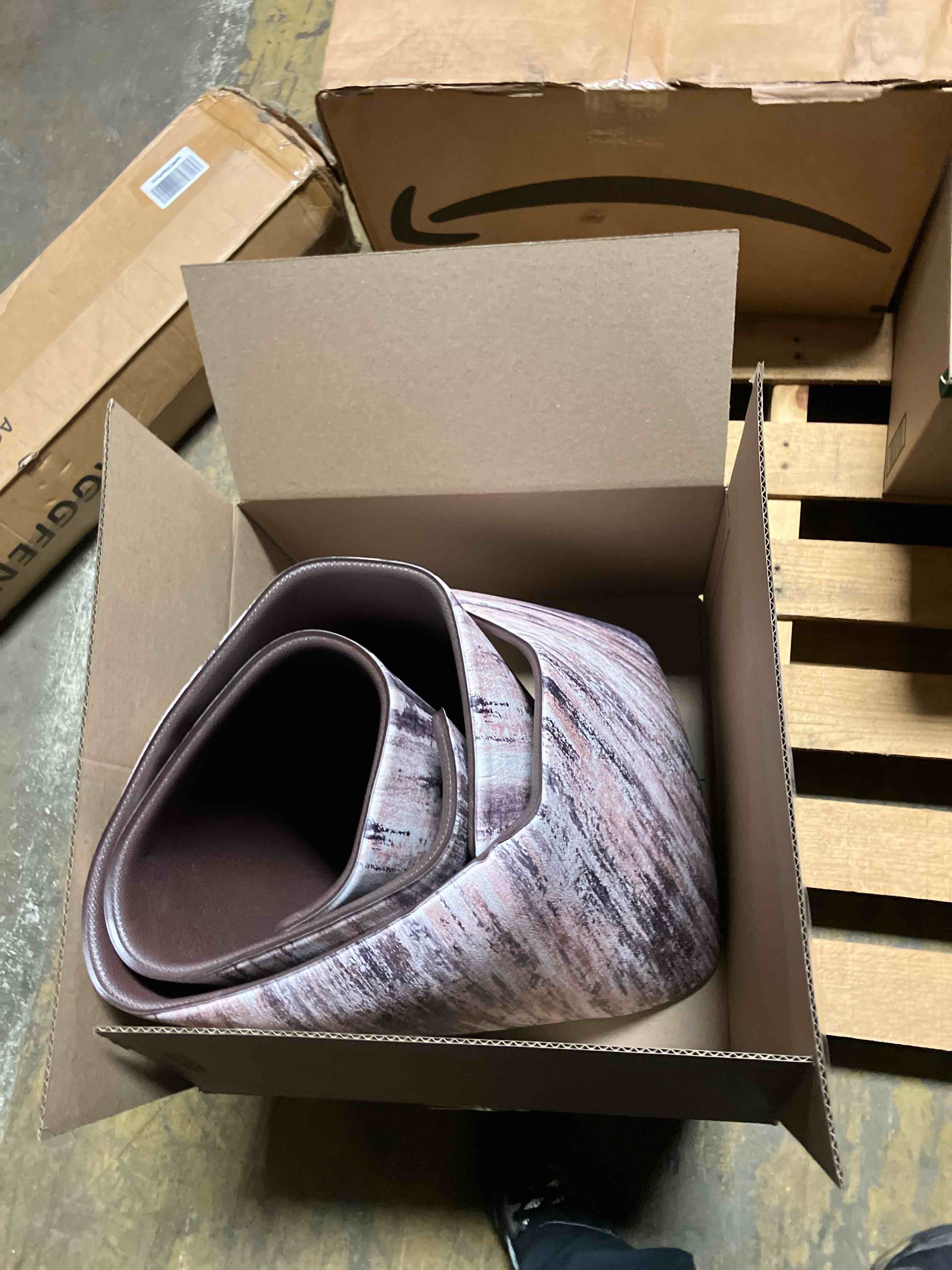https://s3.amazonaws.com/lotting-images-prod/phillipi/PPE3504493_1757605746157.jpeg