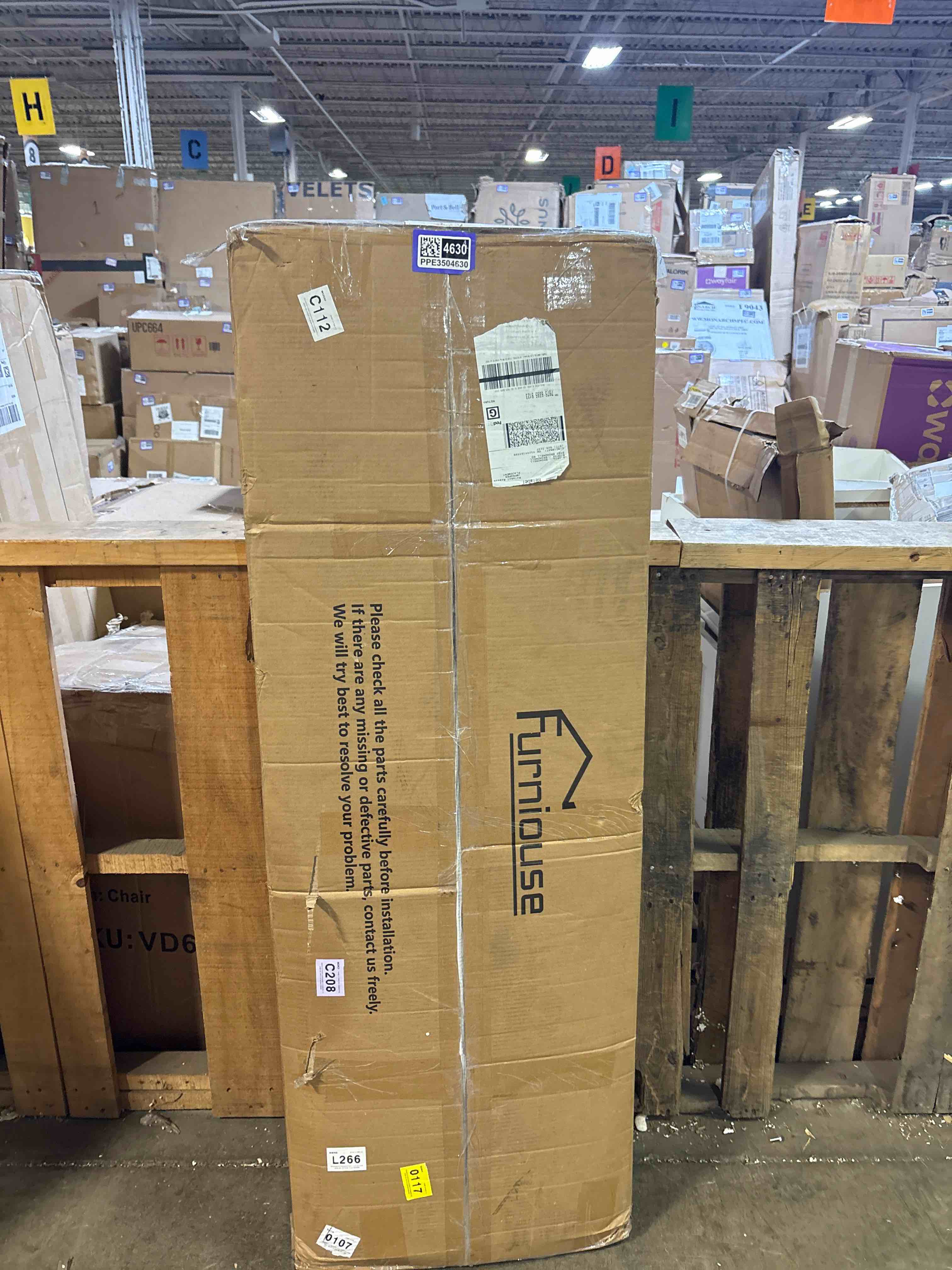 https://s3.amazonaws.com/lotting-images-prod/phillipi/PPE3504630_1758727446008.jpeg
