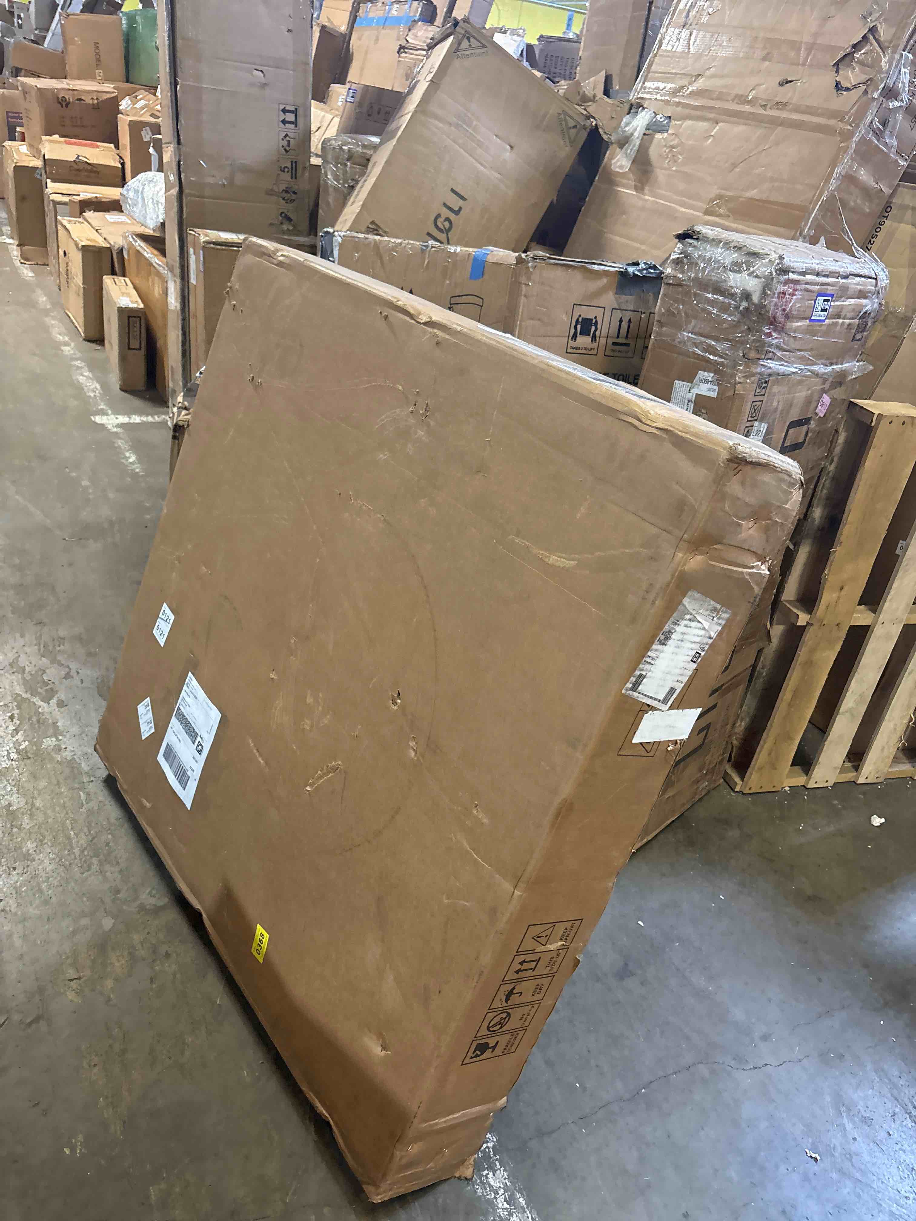 https://s3.amazonaws.com/lotting-images-prod/phillipi/PPE3504703_1758821020765.jpeg