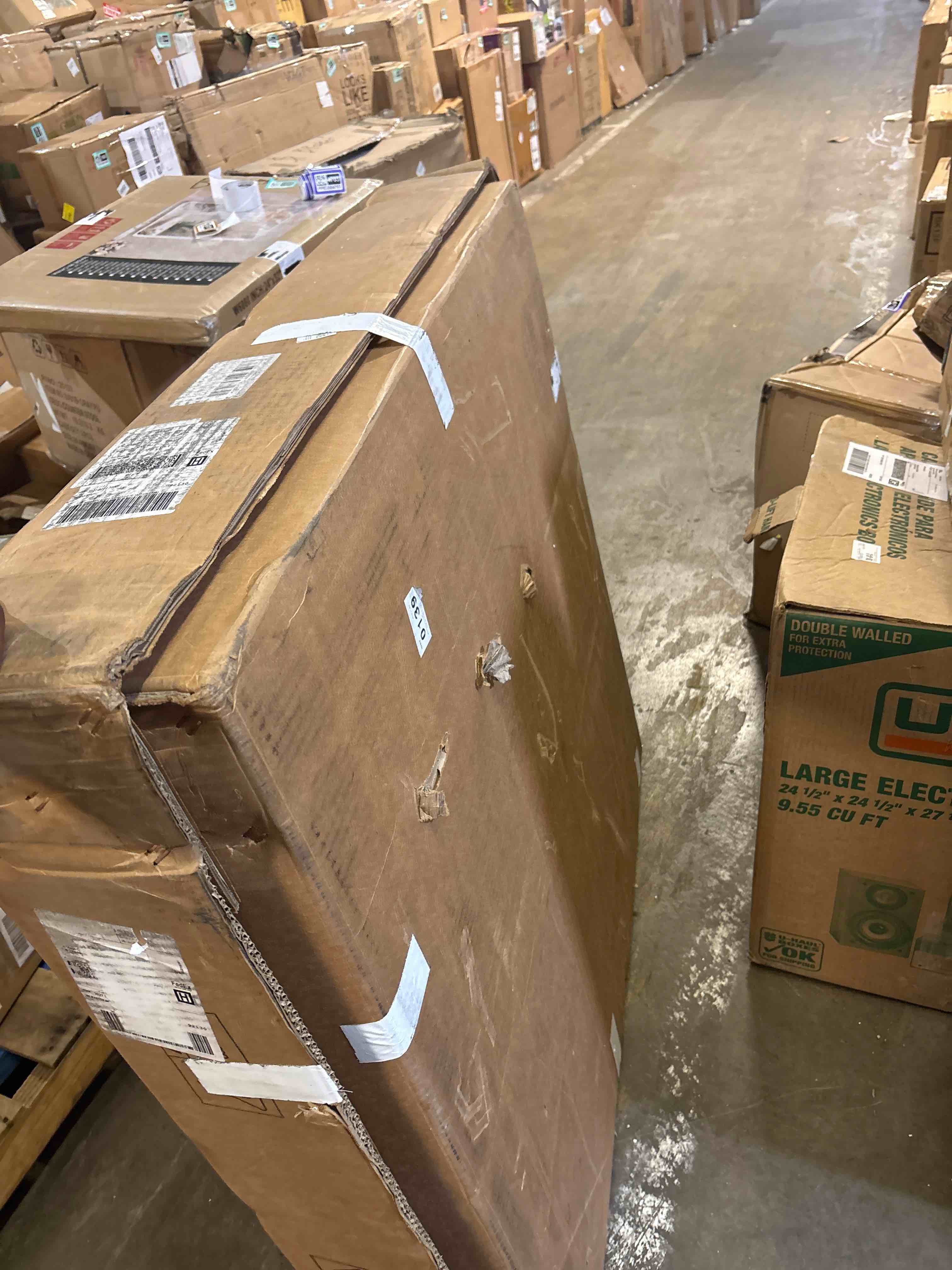 https://s3.amazonaws.com/lotting-images-prod/phillipi/PPE3504703_1758821108306.jpeg