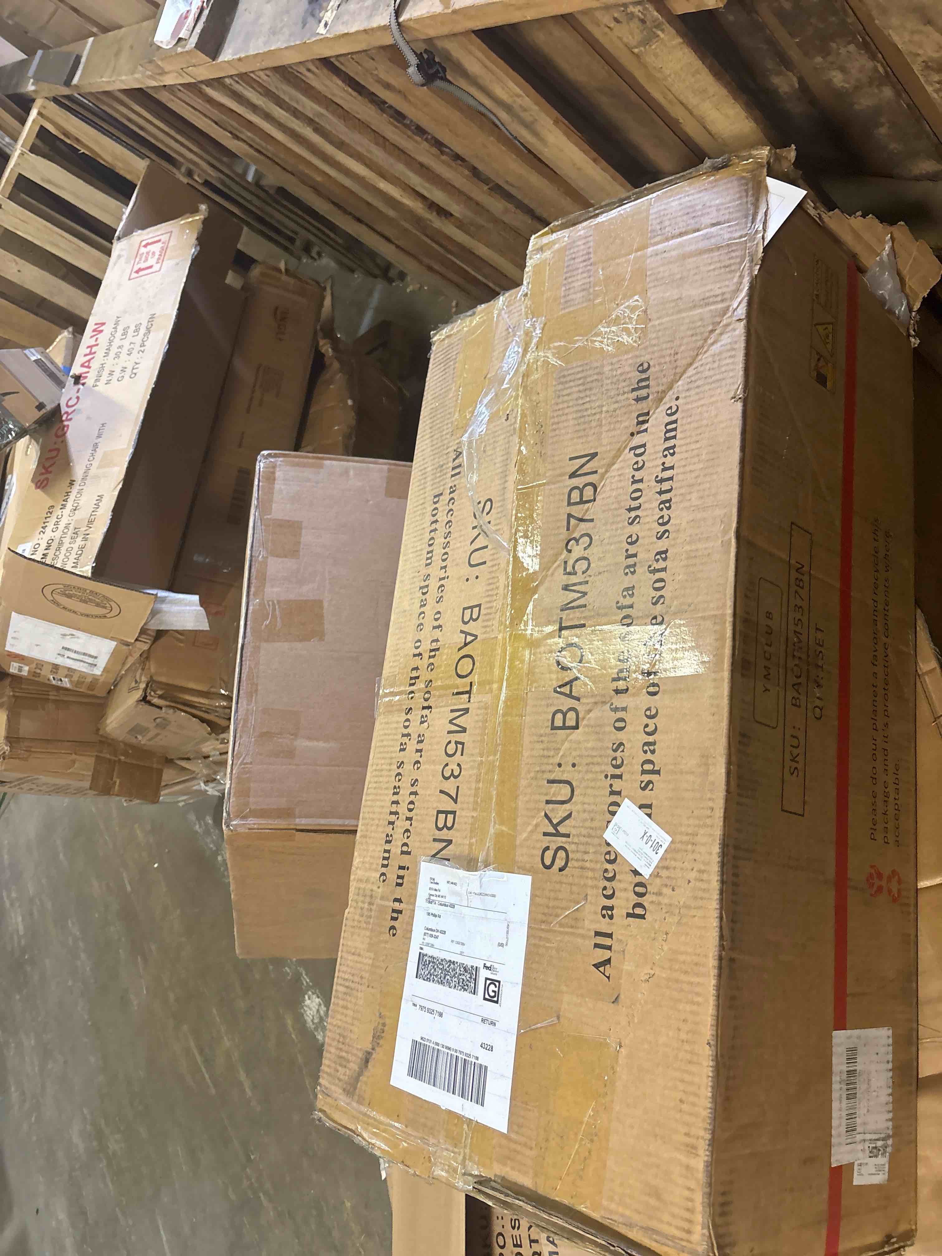 https://s3.amazonaws.com/lotting-images-prod/phillipi/PPE3504710_1758812506243.jpeg