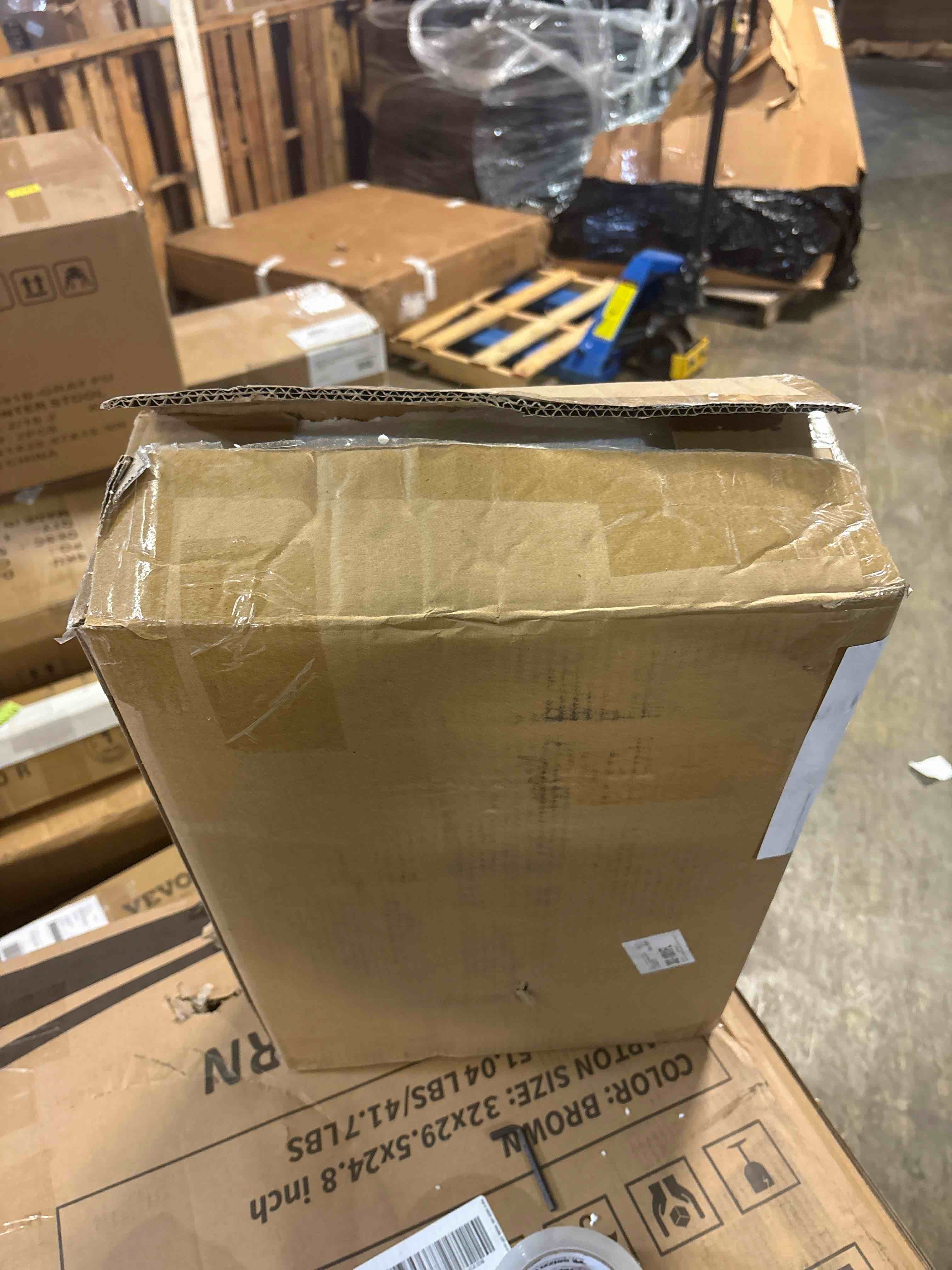 https://s3.amazonaws.com/lotting-images-prod/phillipi/PPE3504713_1758810192565.jpeg
