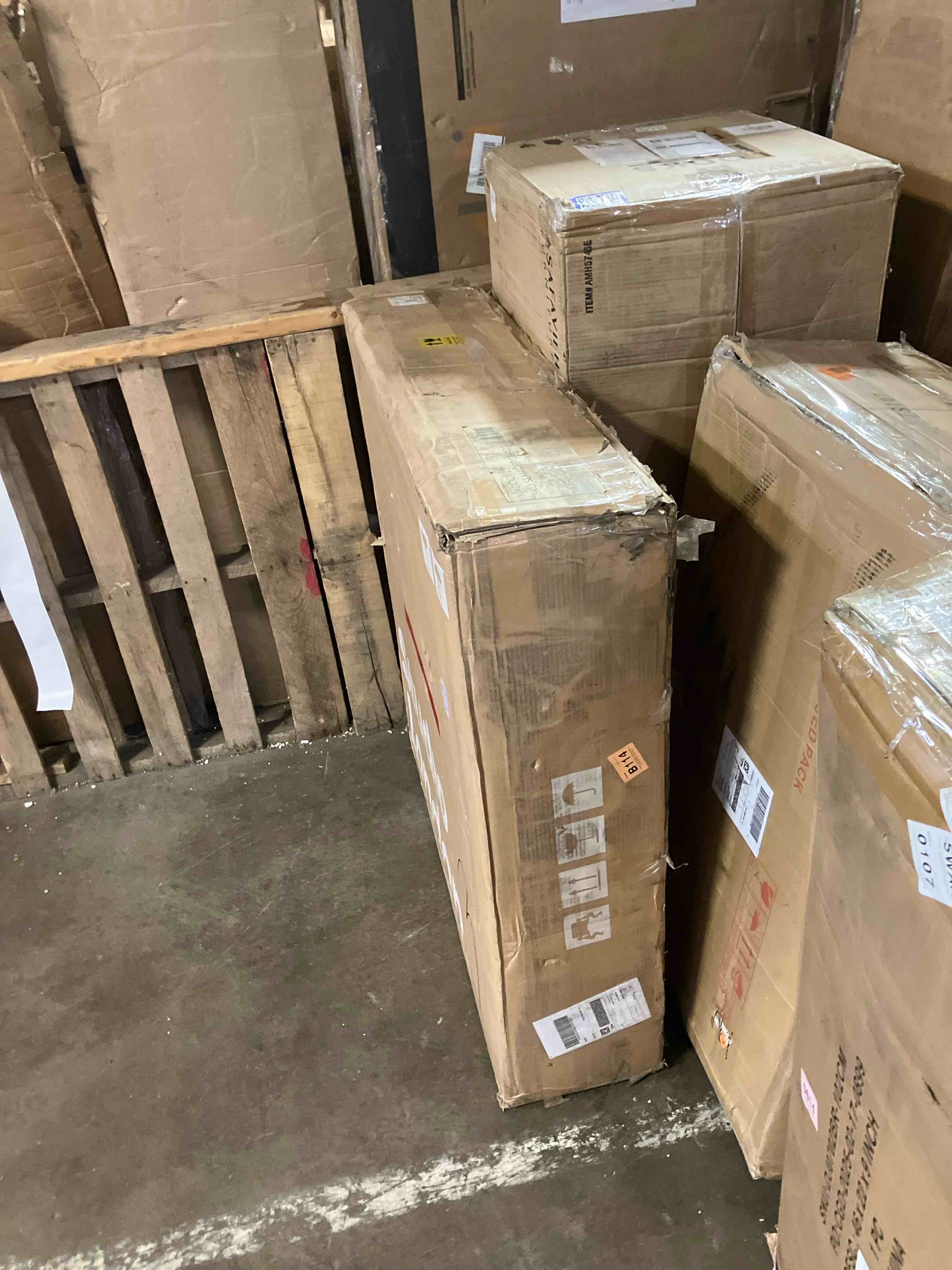 https://s3.amazonaws.com/lotting-images-prod/phillipi/PPE3504734_1758824663933.jpeg