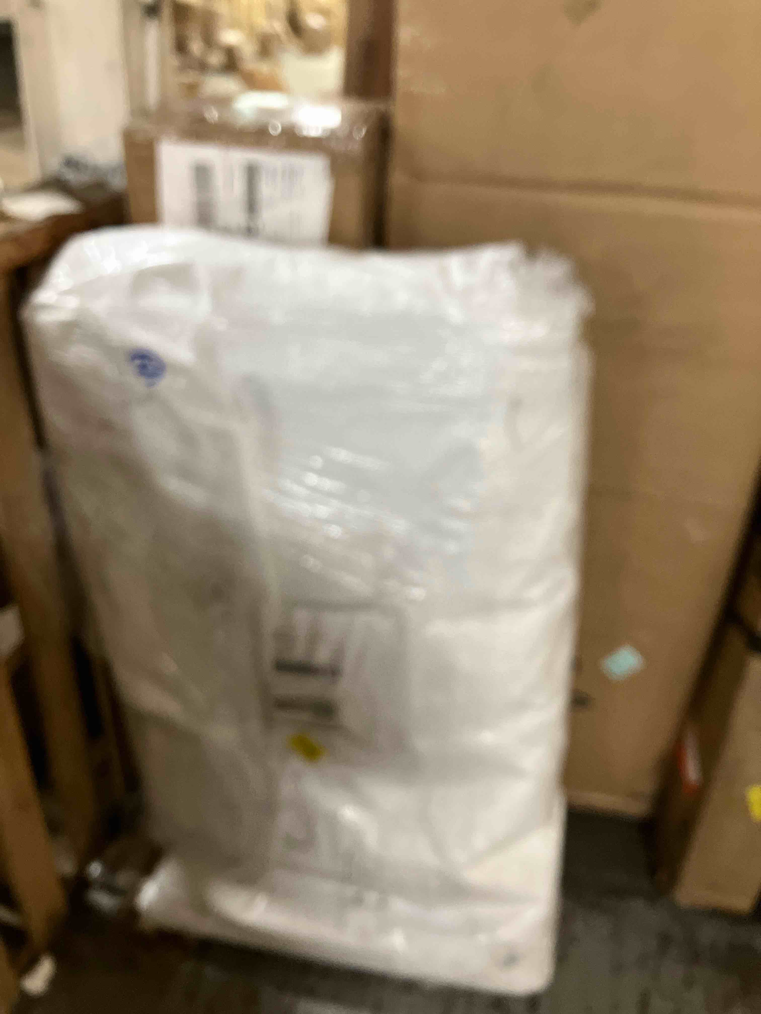 https://s3.amazonaws.com/lotting-images-prod/phillipi/PPE3504947_1758913772825.jpeg
