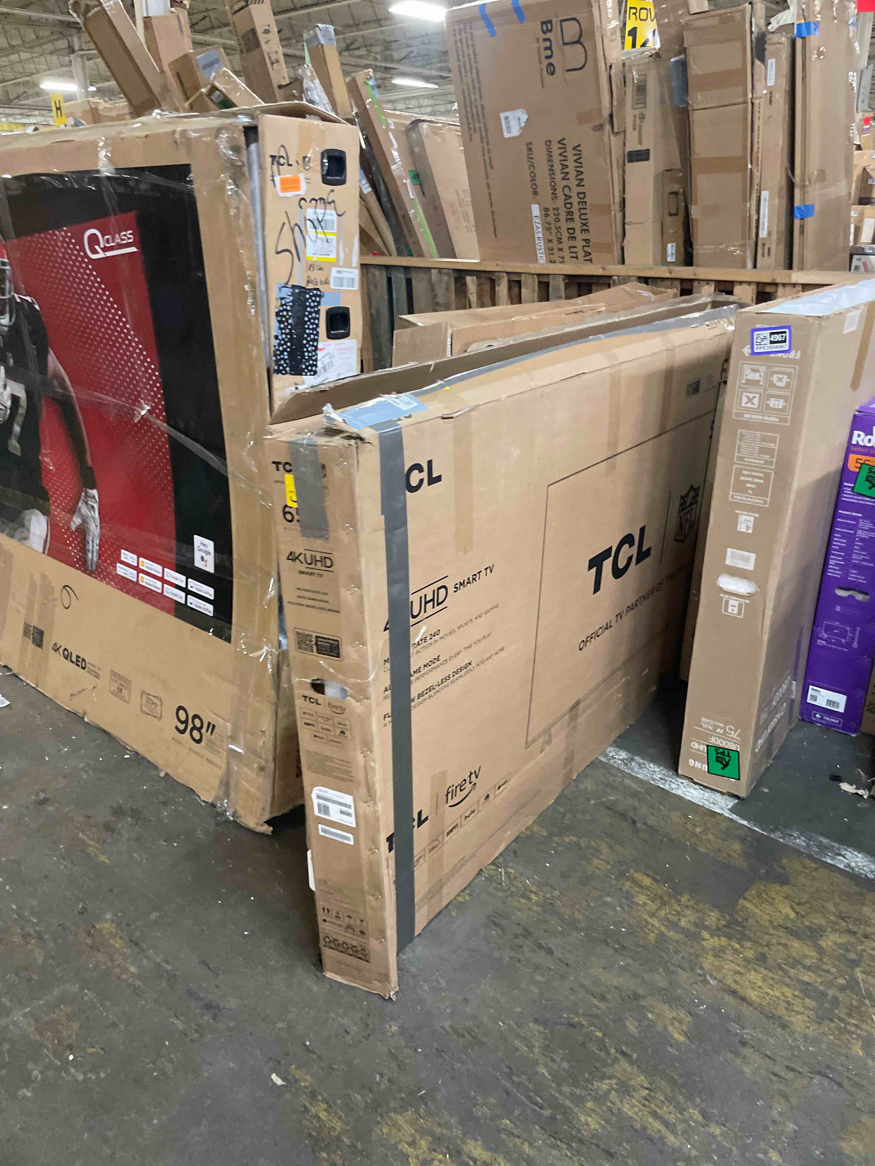 https://s3.amazonaws.com/lotting-images-prod/phillipi/PPE3504969_1758922050137.jpeg