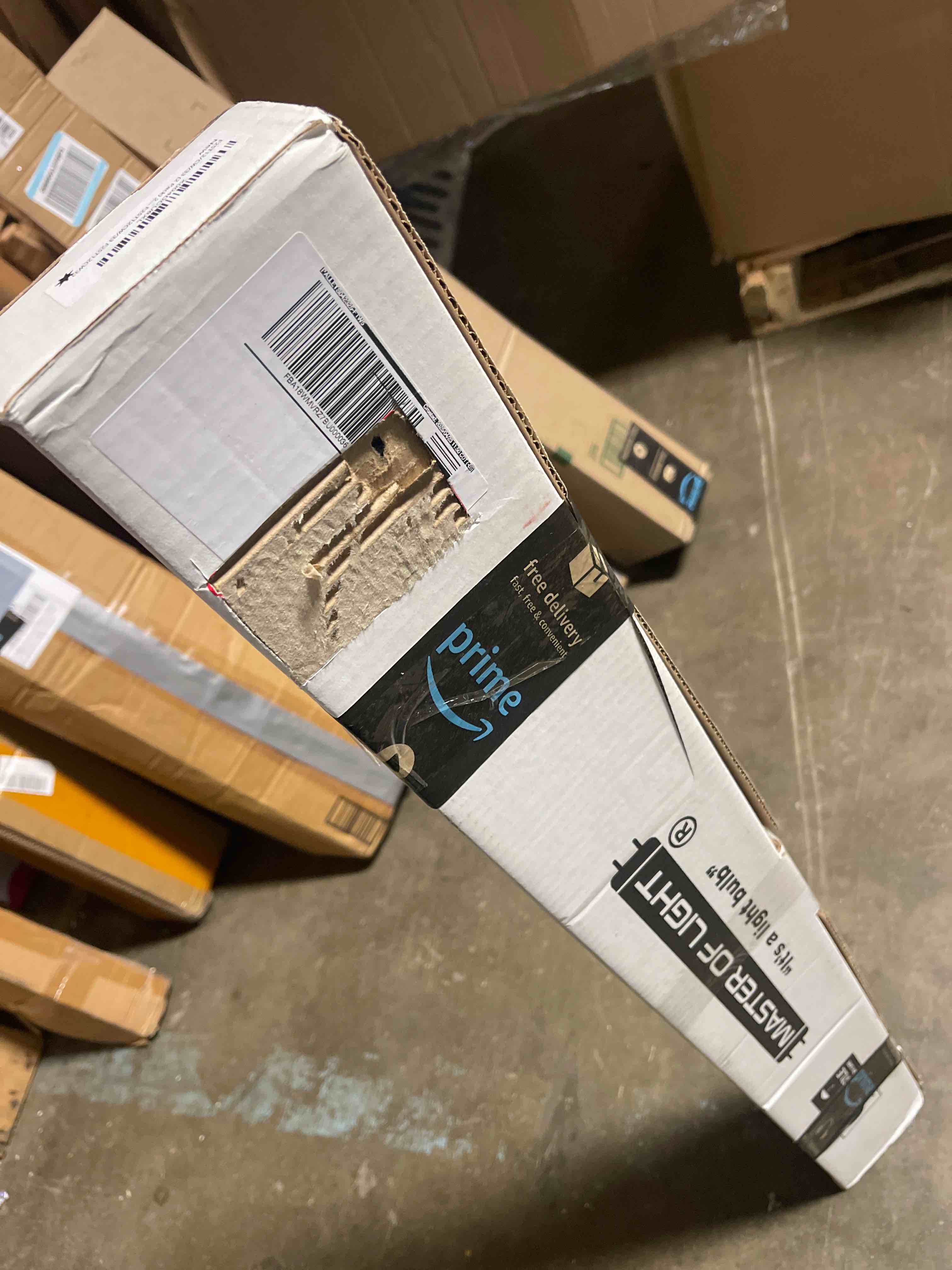 https://s3.amazonaws.com/lotting-images-prod/phillipi/PPE3505494_1755090164154.jpeg