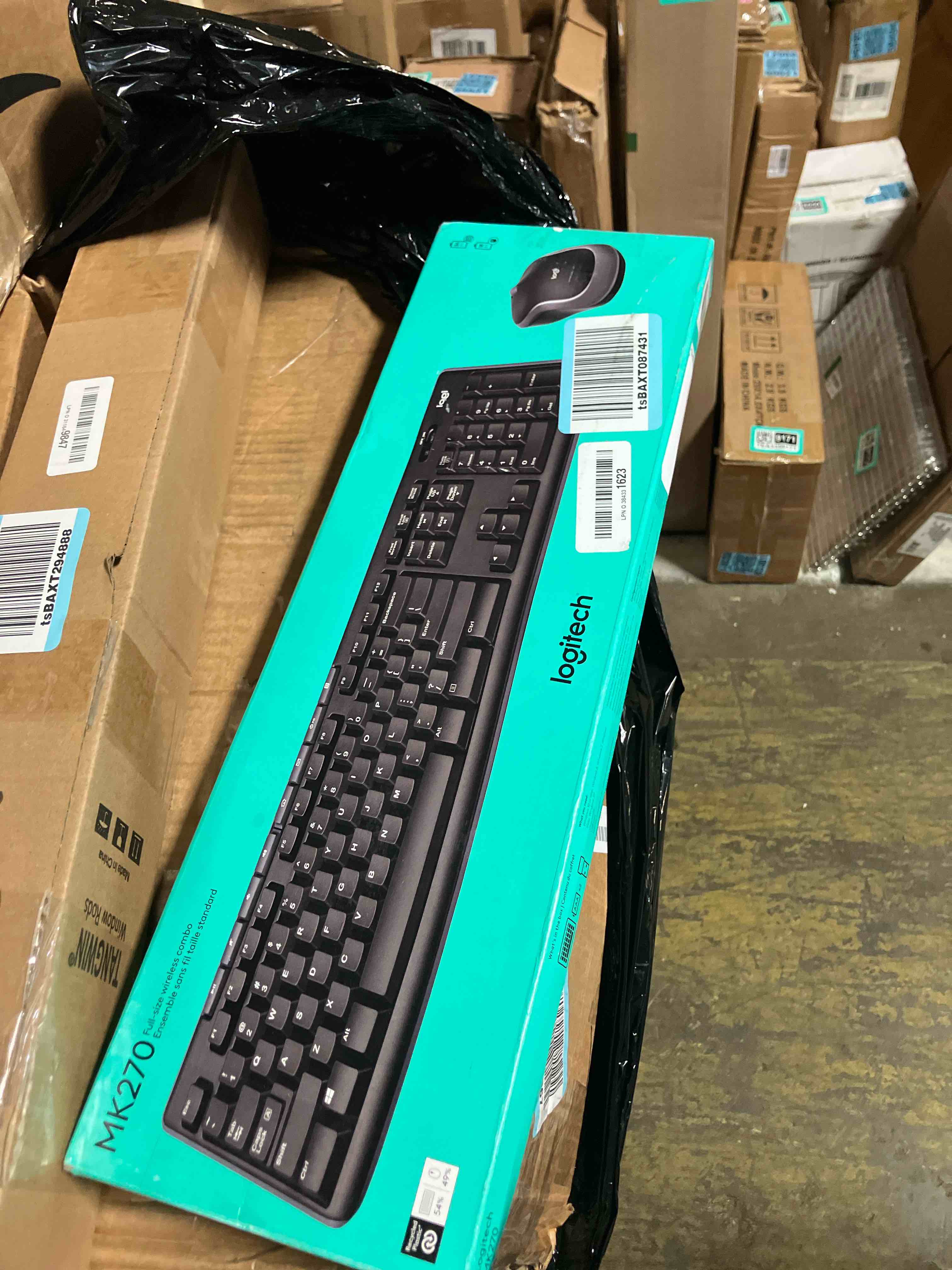 https://s3.amazonaws.com/lotting-images-prod/phillipi/PPE3505673_1755291222573.jpeg