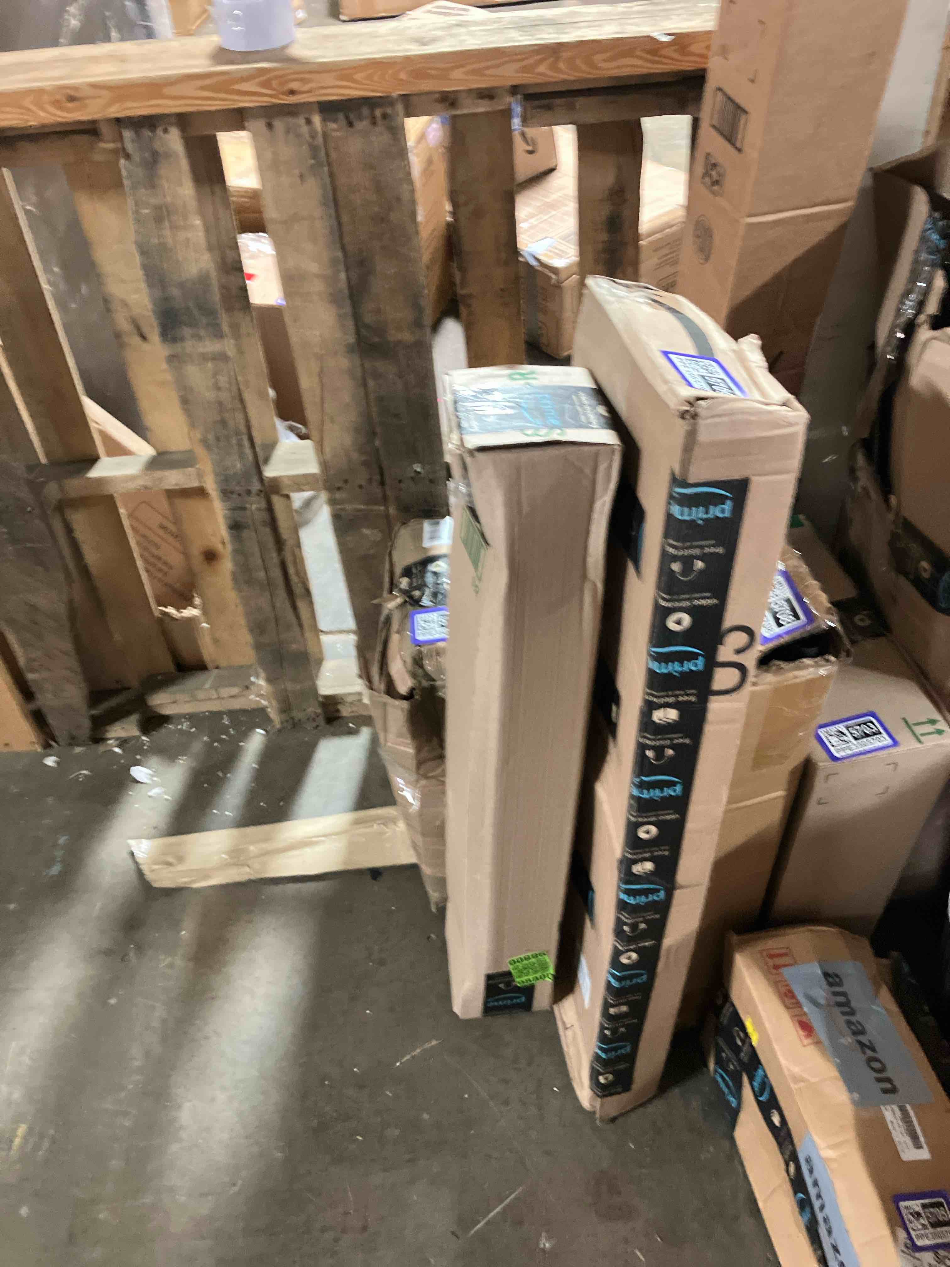 https://s3.amazonaws.com/lotting-images-prod/phillipi/PPE3505710_1755286117584.jpeg
