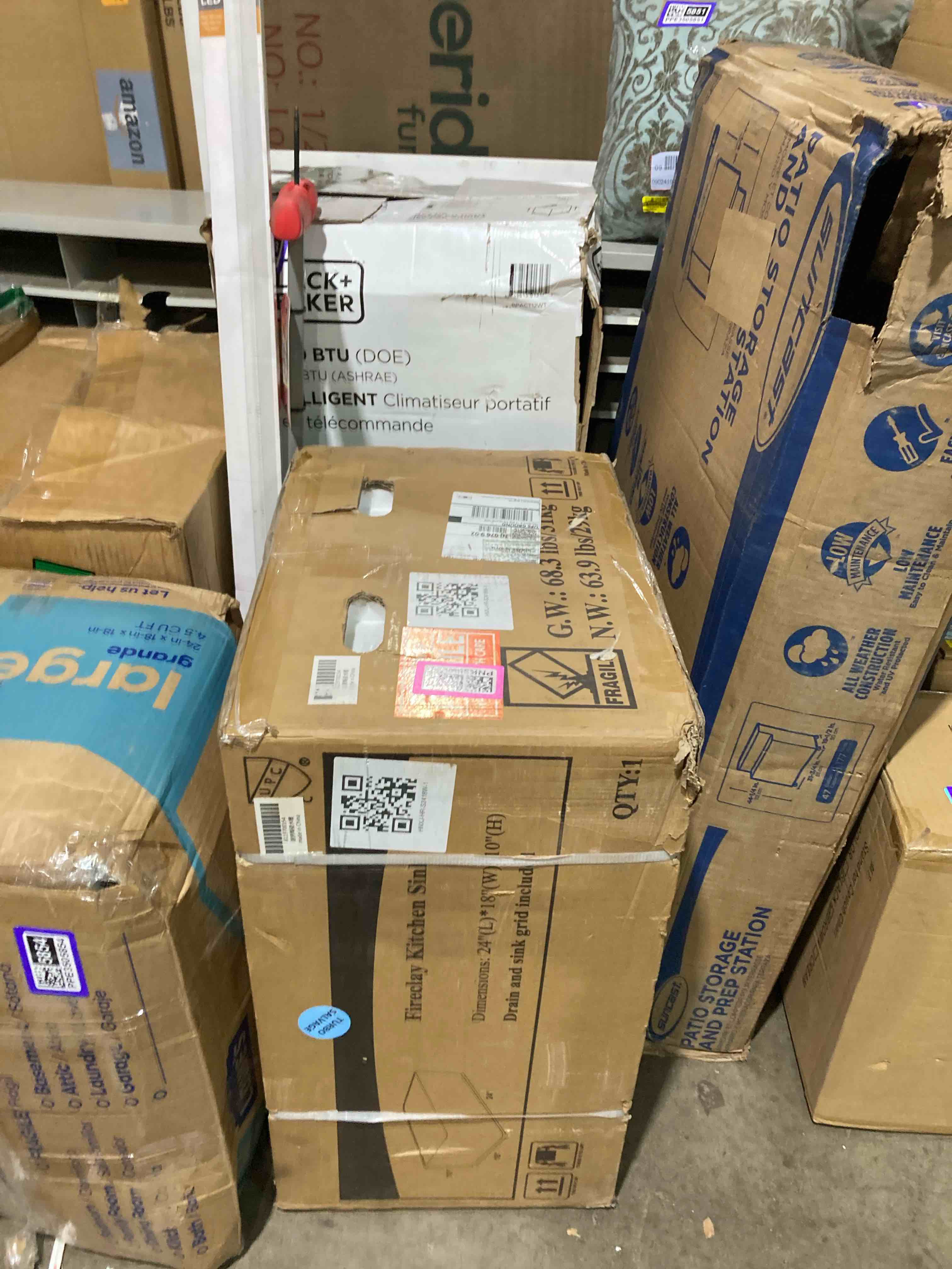 https://s3.amazonaws.com/lotting-images-prod/phillipi/PPE3505856_1755612497904.jpeg