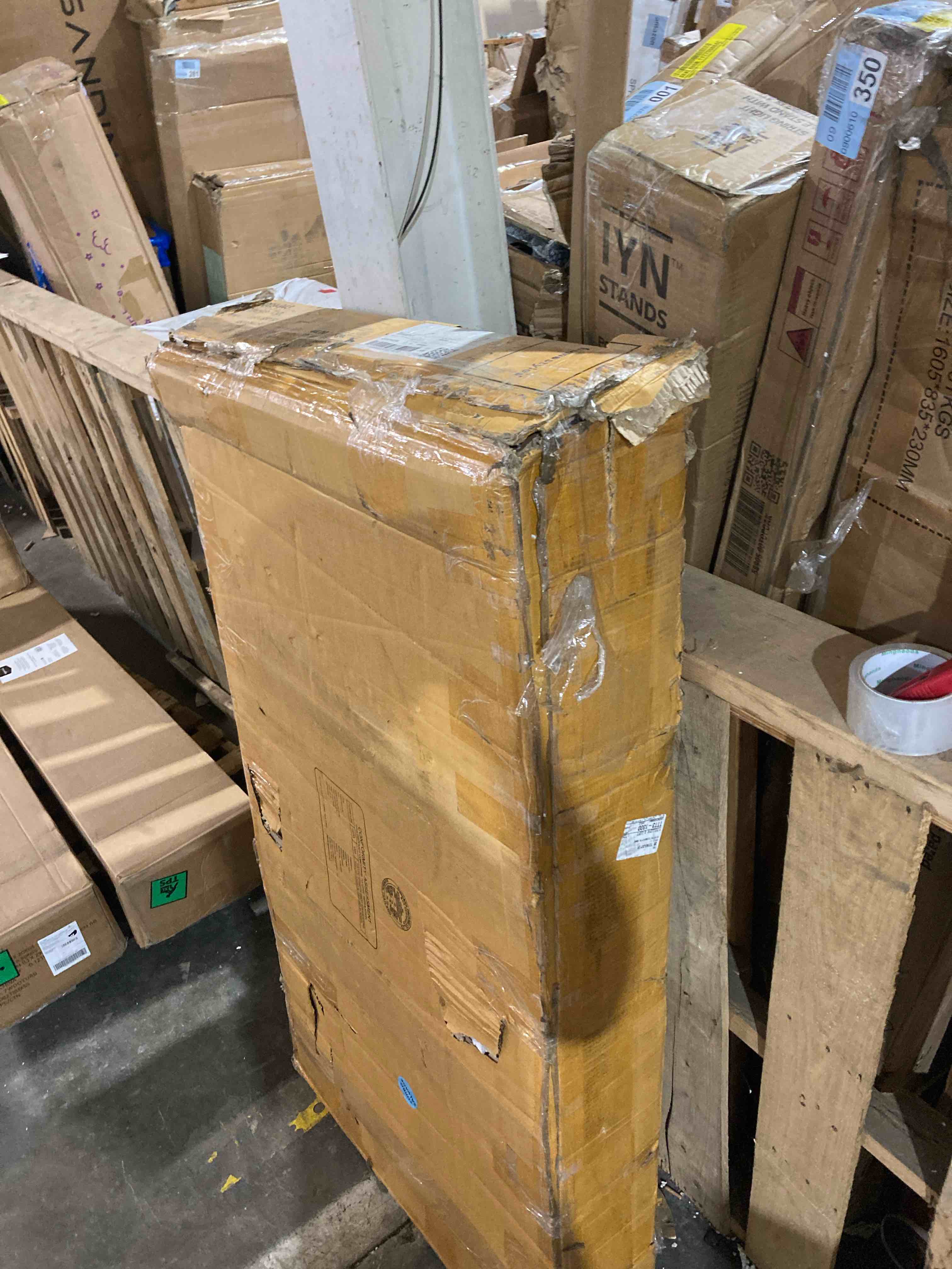 https://s3.amazonaws.com/lotting-images-prod/phillipi/PPE3505888_1755614513644.jpeg
