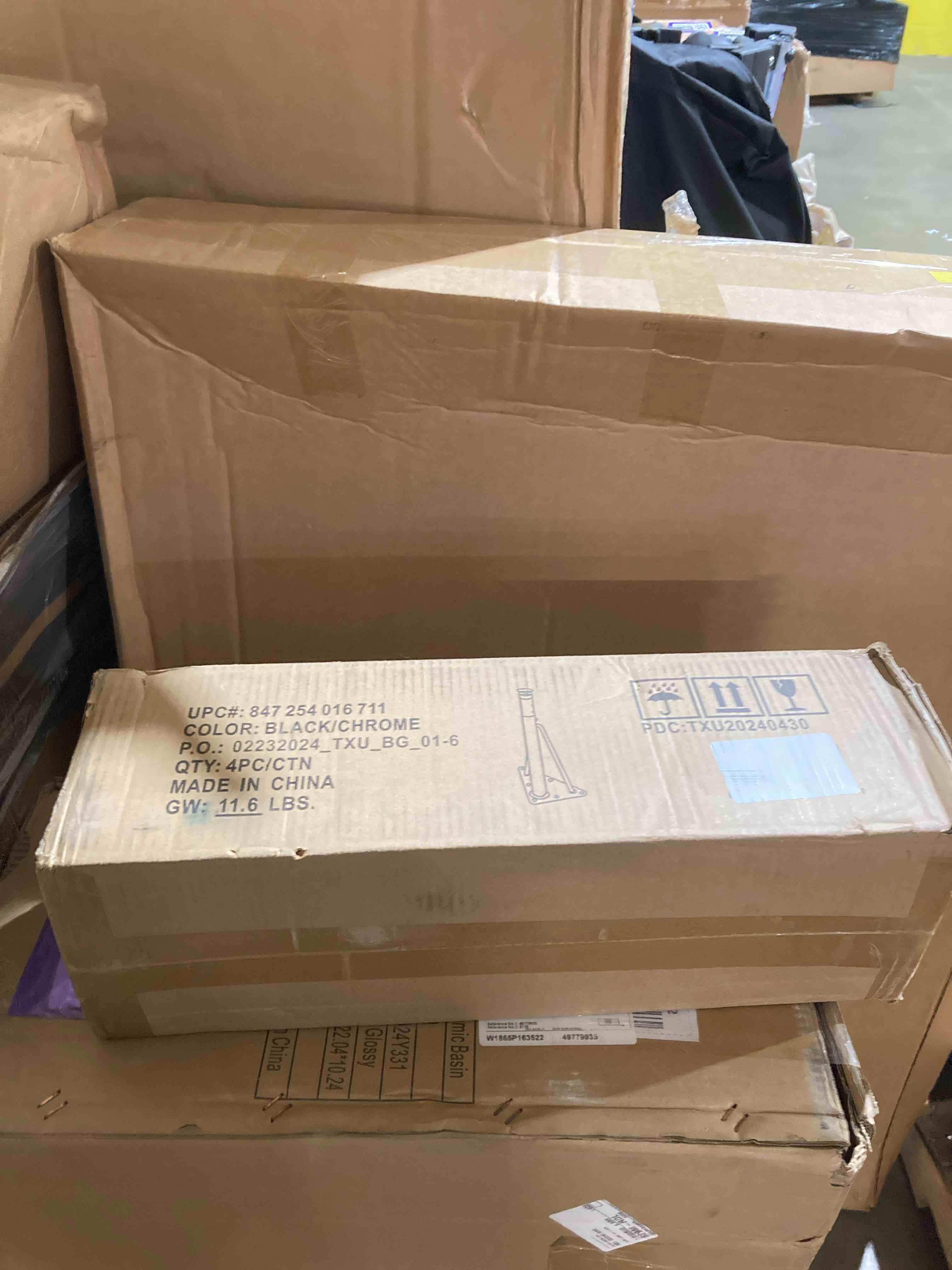 https://s3.amazonaws.com/lotting-images-prod/phillipi/PPE3505895_1755615500719.jpeg
