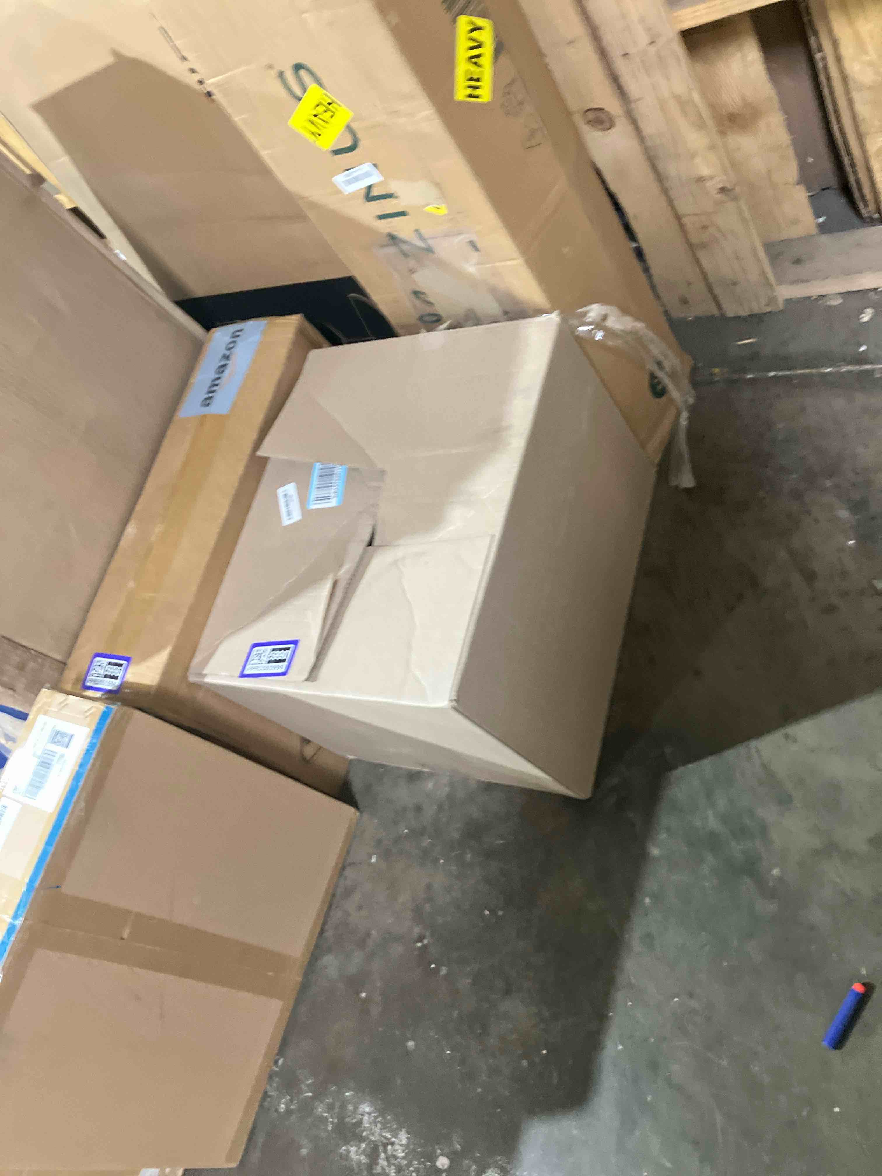 https://s3.amazonaws.com/lotting-images-prod/phillipi/PPE3505990_1755631371192.jpeg