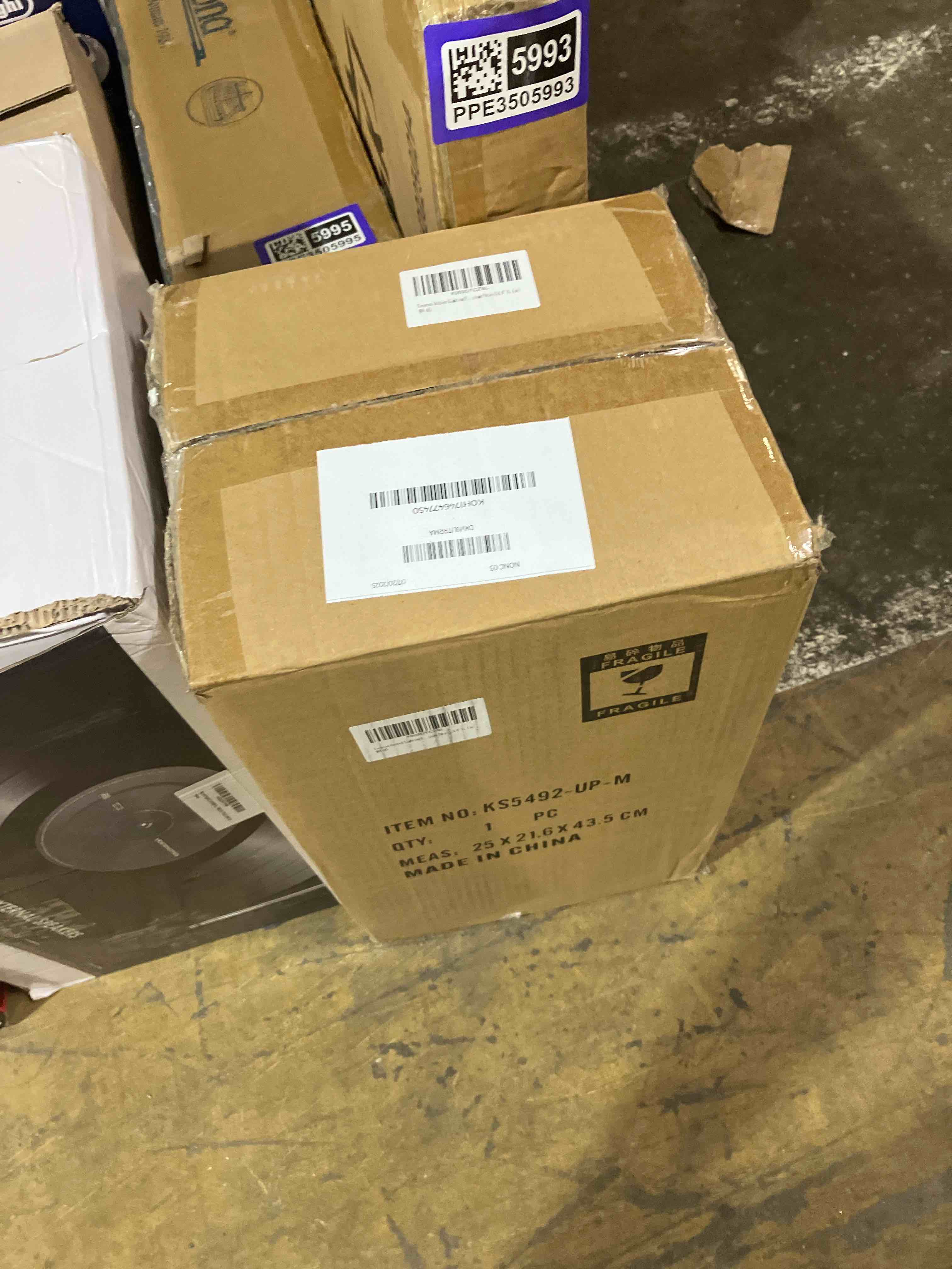 https://s3.amazonaws.com/lotting-images-prod/phillipi/PPE3505992_1755630869821.jpeg