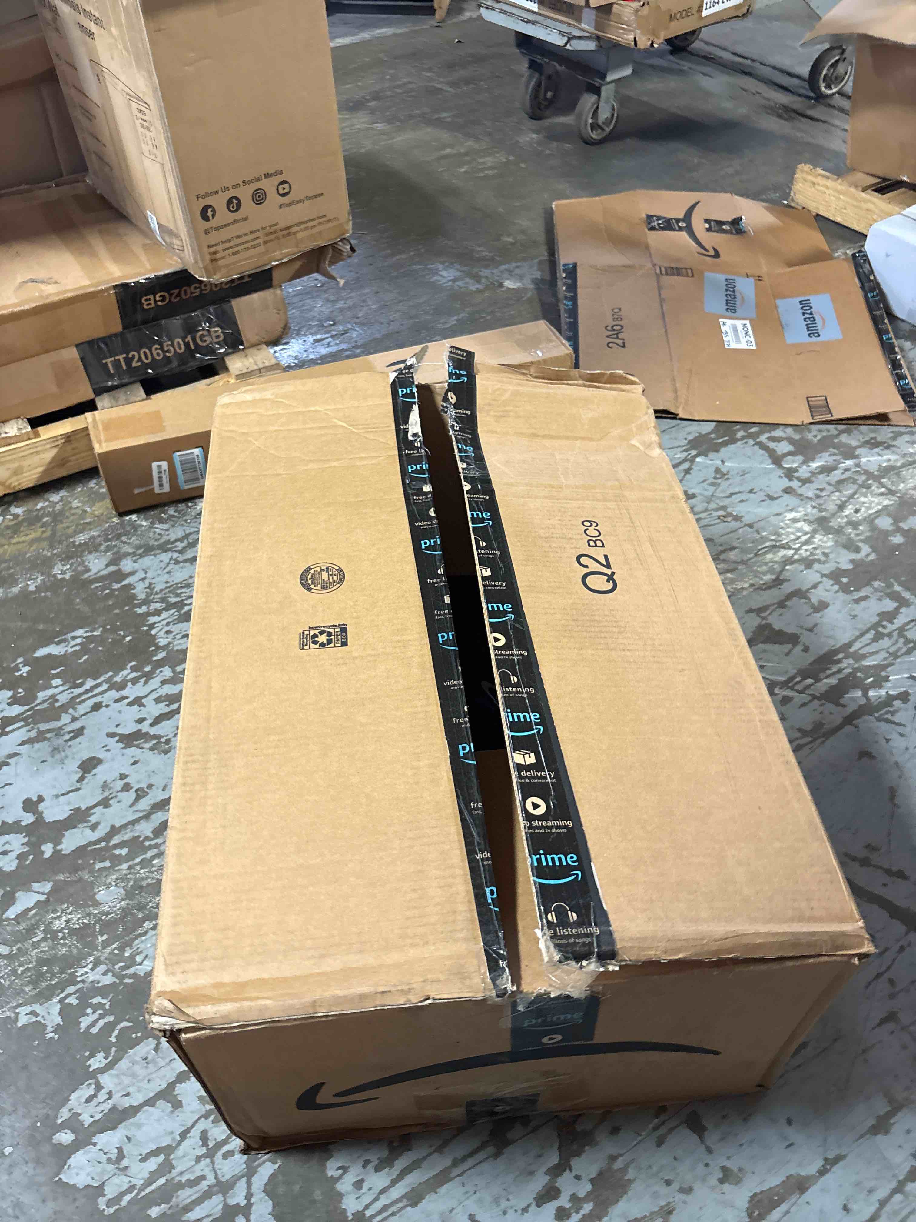 https://s3.amazonaws.com/lotting-images-prod/phillipi/PPE3506044_1755636571510.jpeg