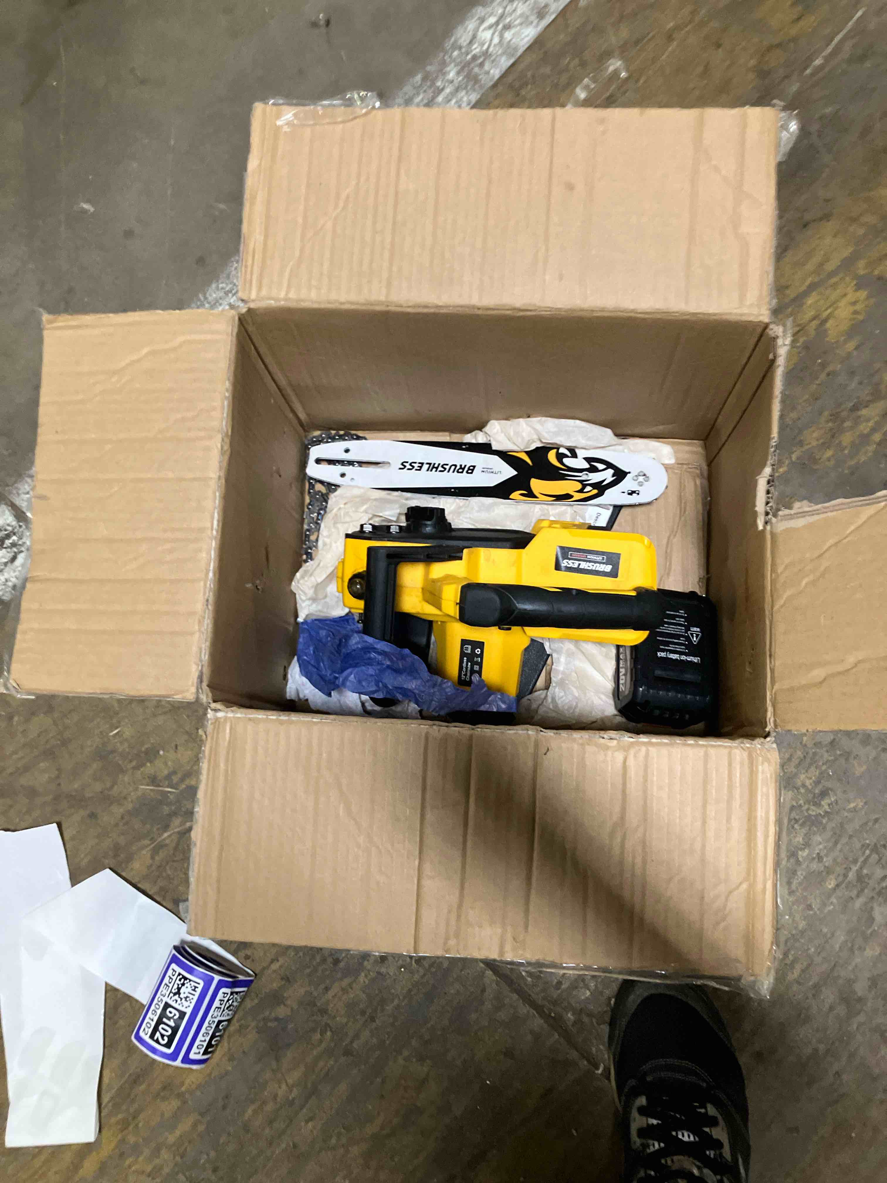 https://s3.amazonaws.com/lotting-images-prod/phillipi/PPE3506100_1755636126464.jpeg
