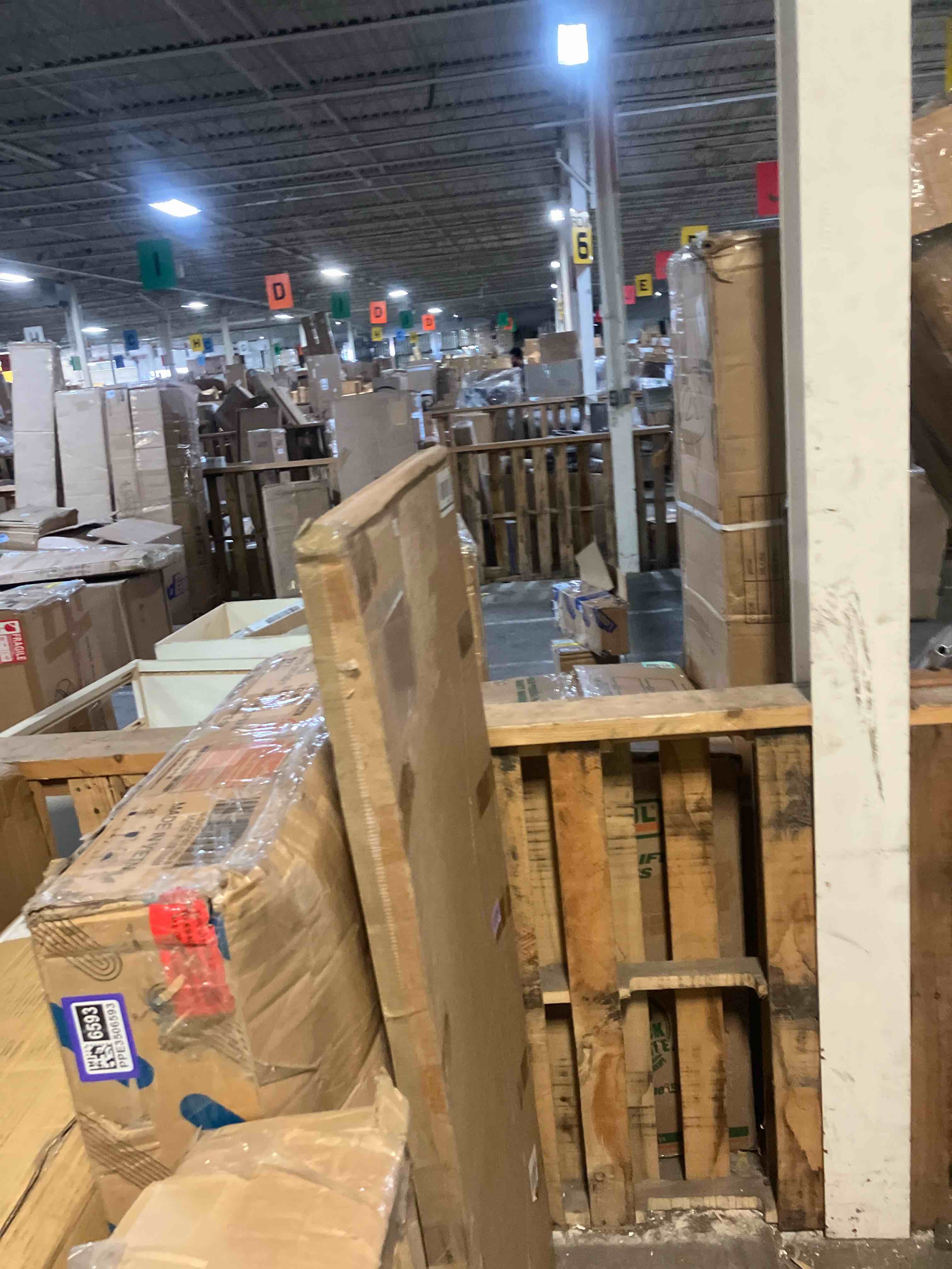 https://s3.amazonaws.com/lotting-images-prod/phillipi/PPE3506591_1757695825313.jpeg