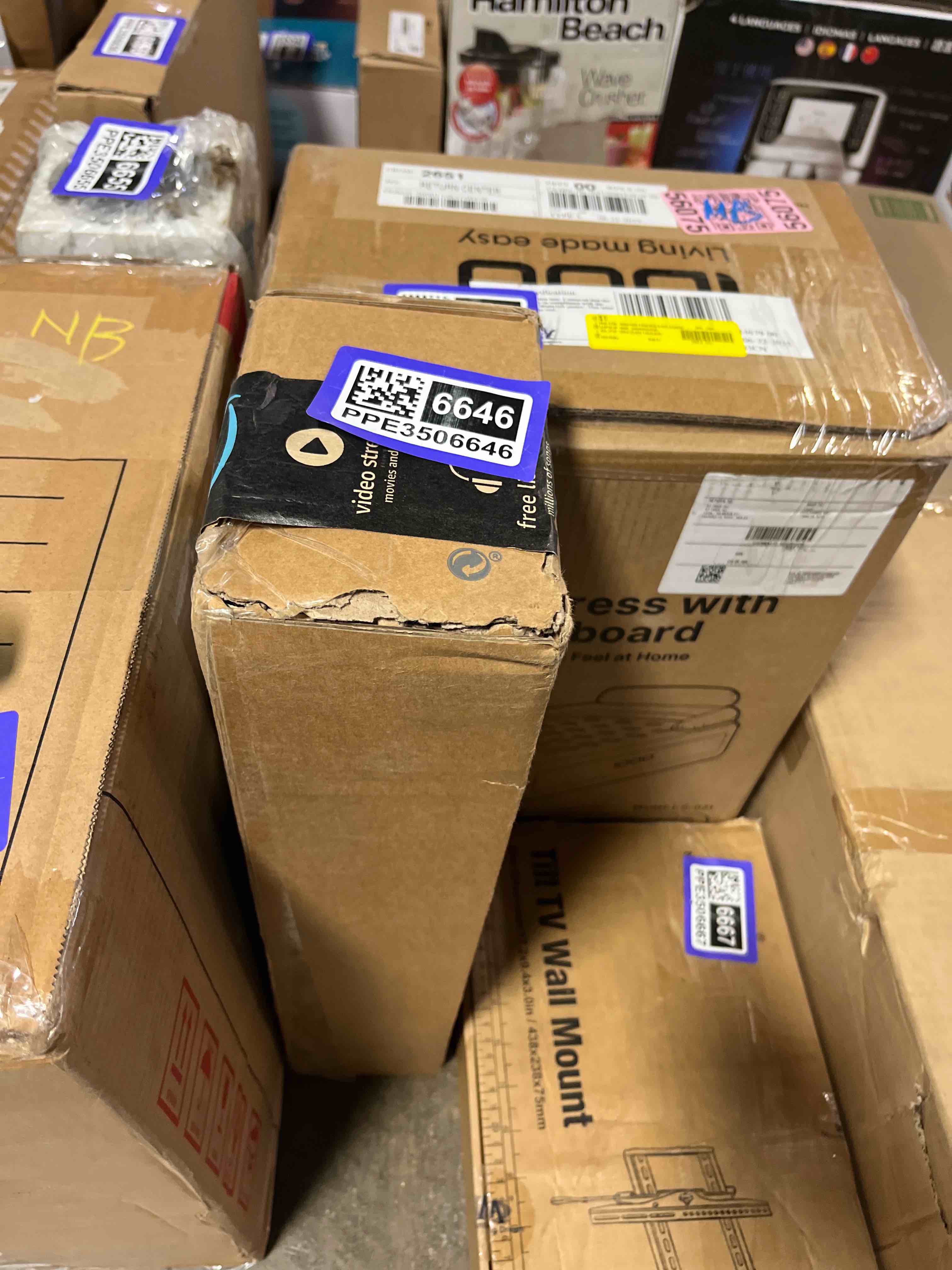 https://s3.amazonaws.com/lotting-images-prod/phillipi/PPE3506646_1756308807859.jpeg