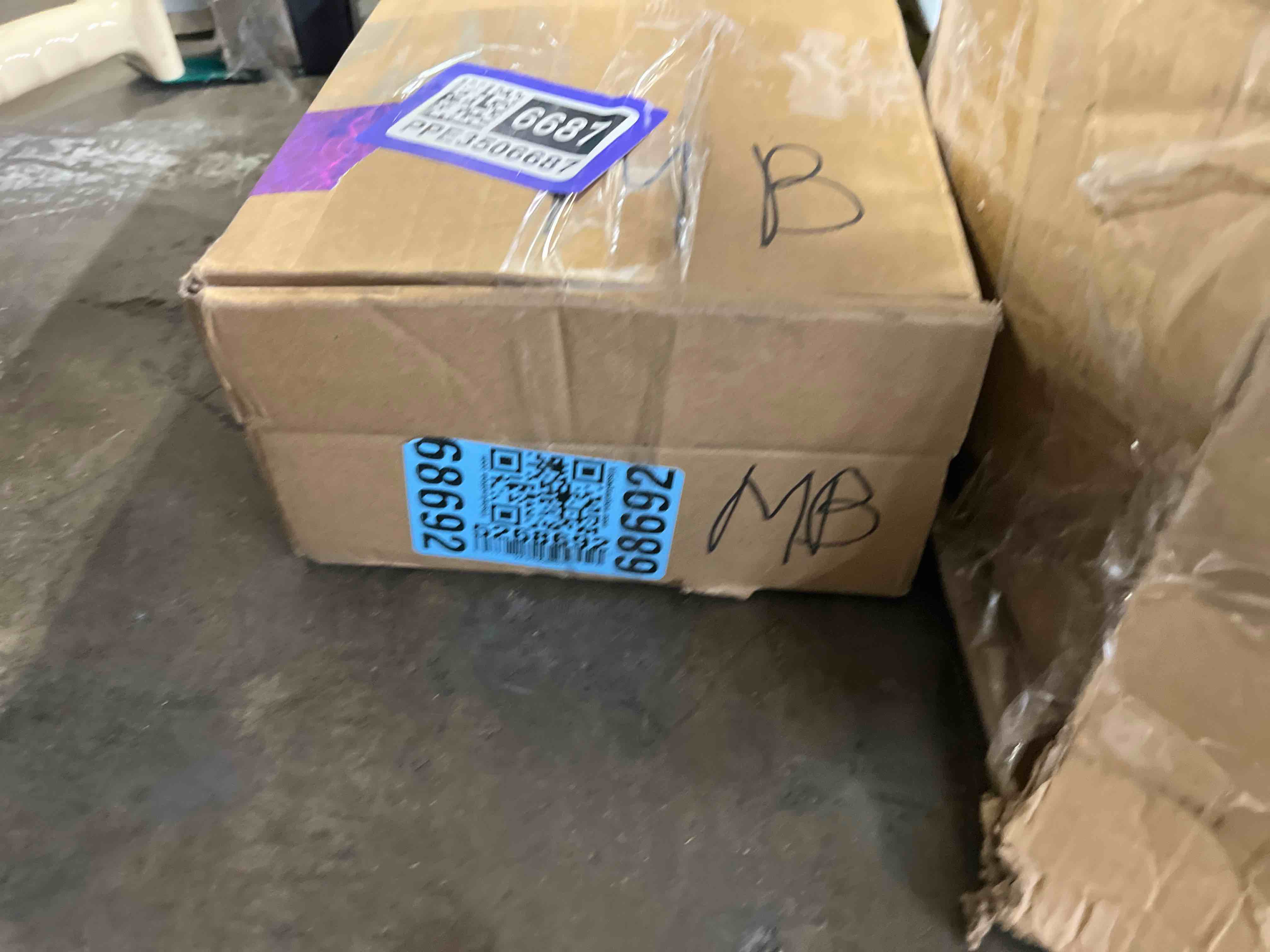 https://s3.amazonaws.com/lotting-images-prod/phillipi/PPE3506687_1756231796661.jpeg