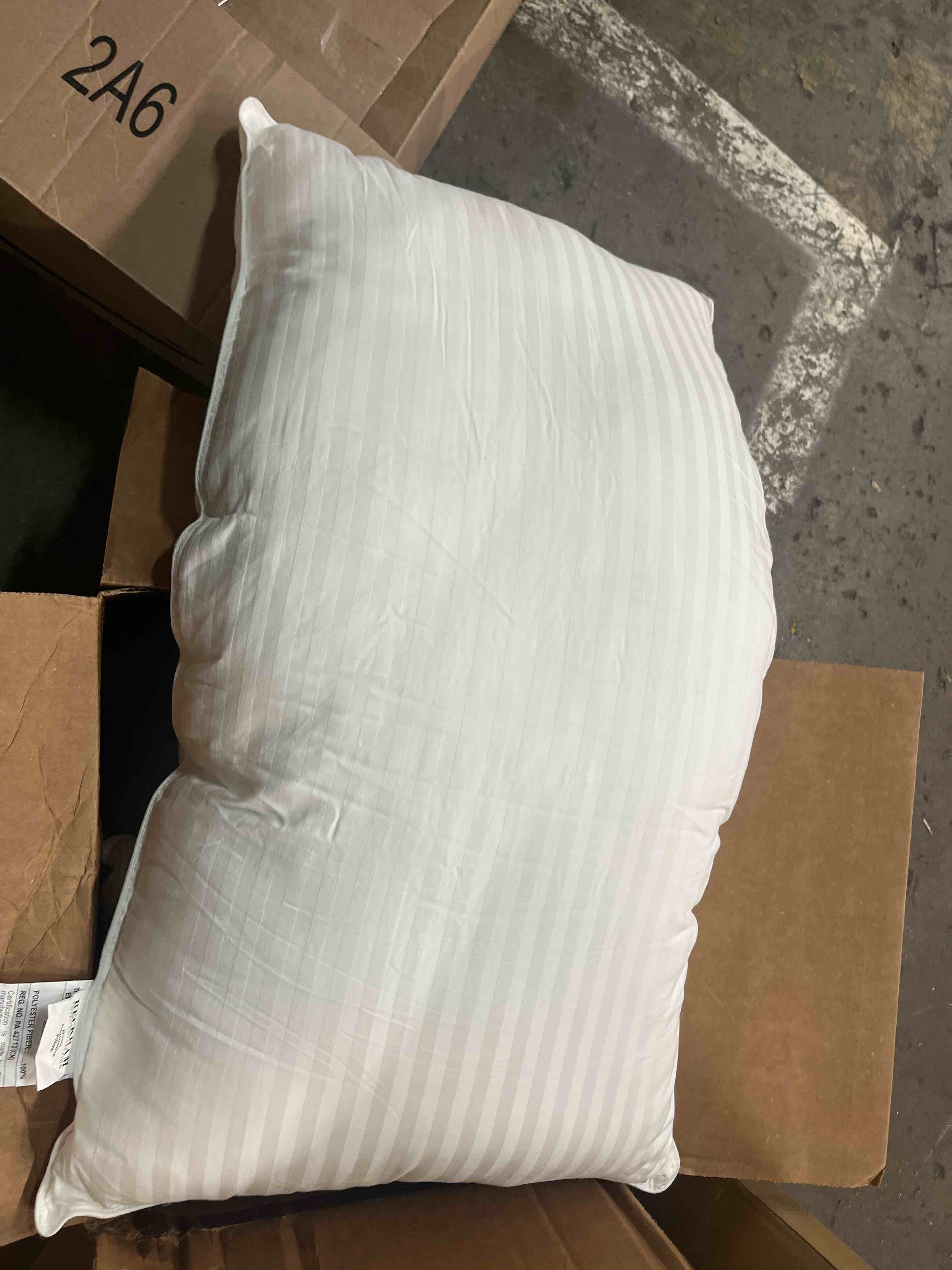 https://s3.amazonaws.com/lotting-images-prod/phillipi/PPE3506735_1756216419765.jpeg