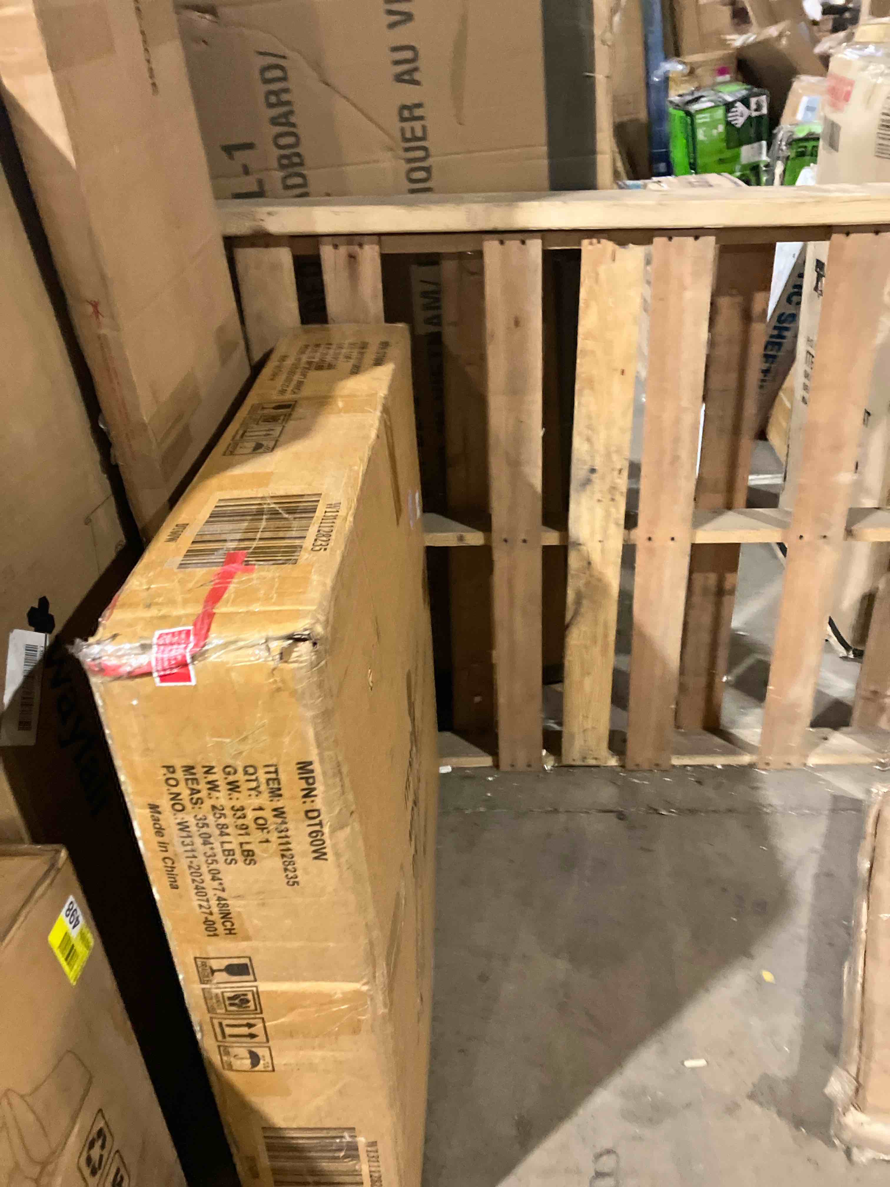 https://s3.amazonaws.com/lotting-images-prod/phillipi/PPE3506753_1756307696589.jpeg