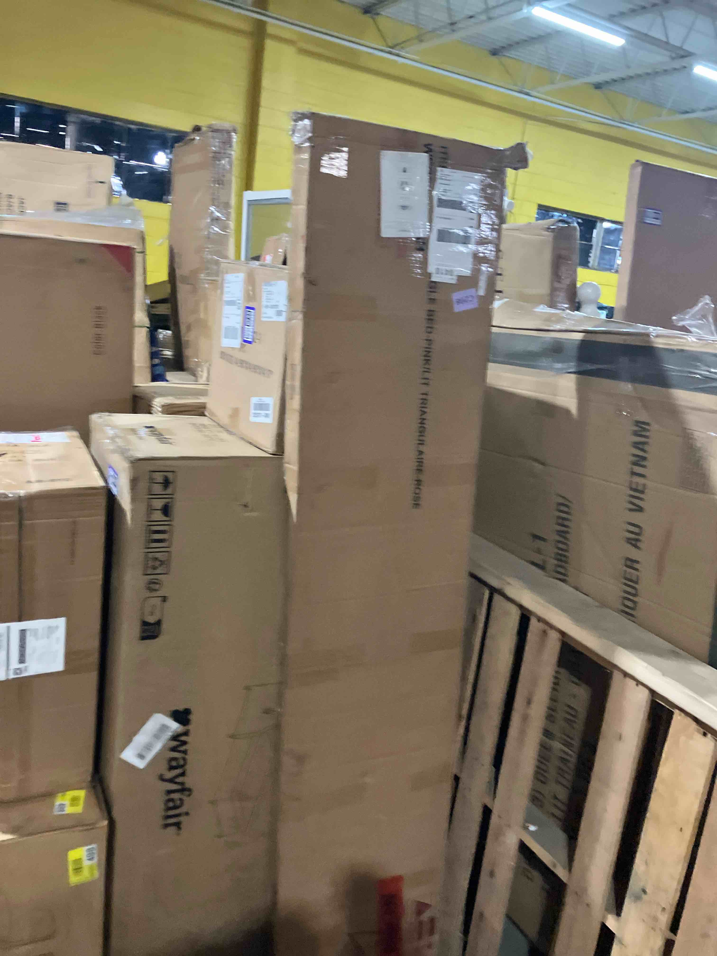 https://s3.amazonaws.com/lotting-images-prod/phillipi/PPE3506754_1756307557274.jpeg