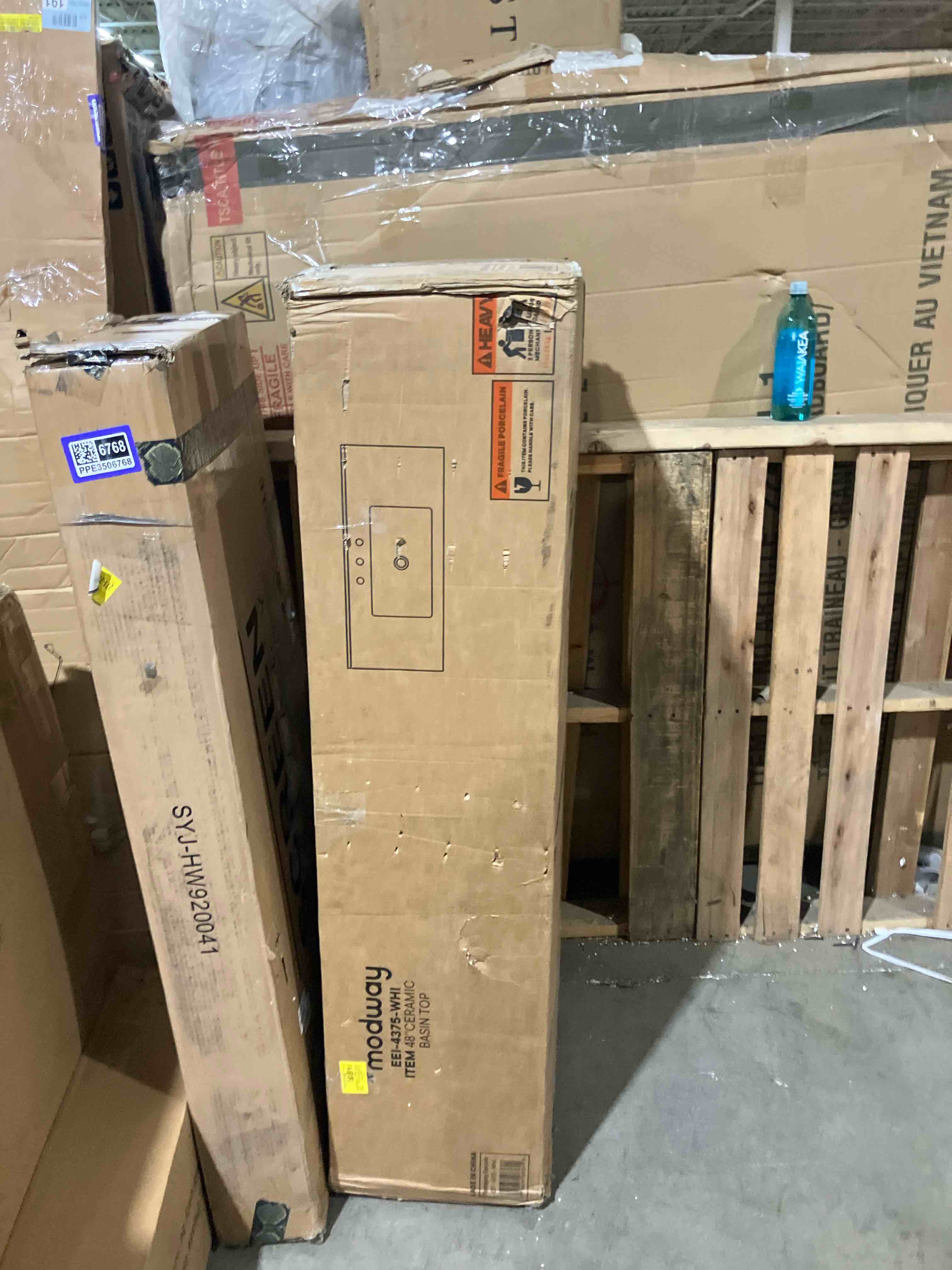 https://s3.amazonaws.com/lotting-images-prod/phillipi/PPE3506767_1756243970329.jpeg