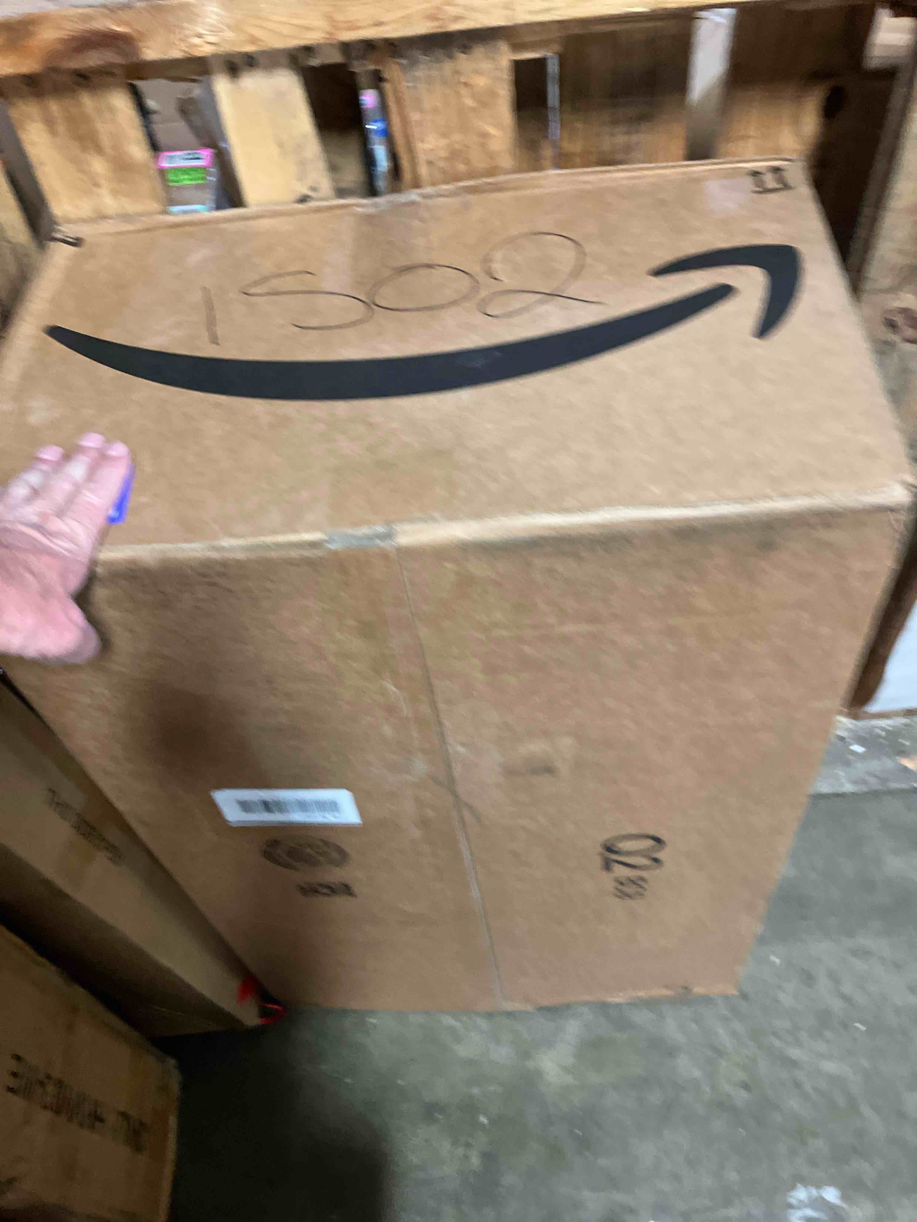 https://s3.amazonaws.com/lotting-images-prod/phillipi/PPE3506798_1756478178027.jpeg
