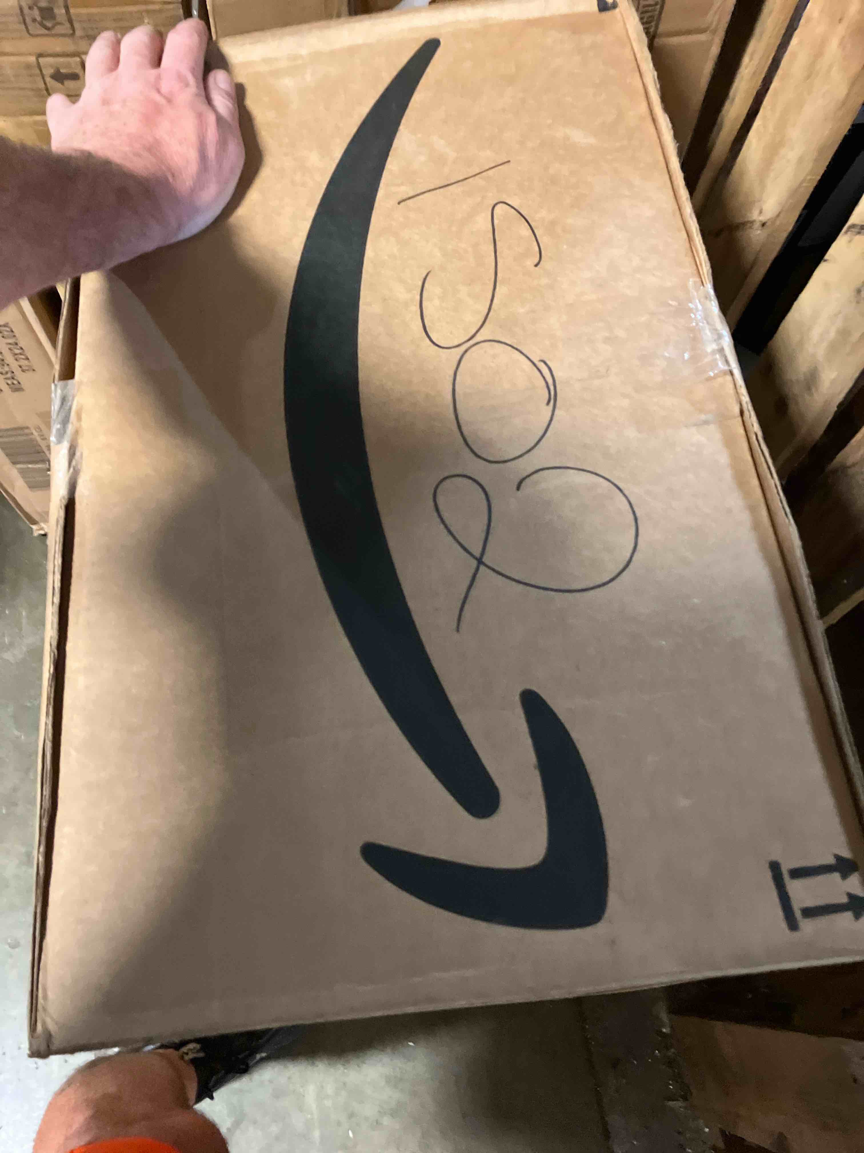 https://s3.amazonaws.com/lotting-images-prod/phillipi/PPE3506798_1756478182816.jpeg