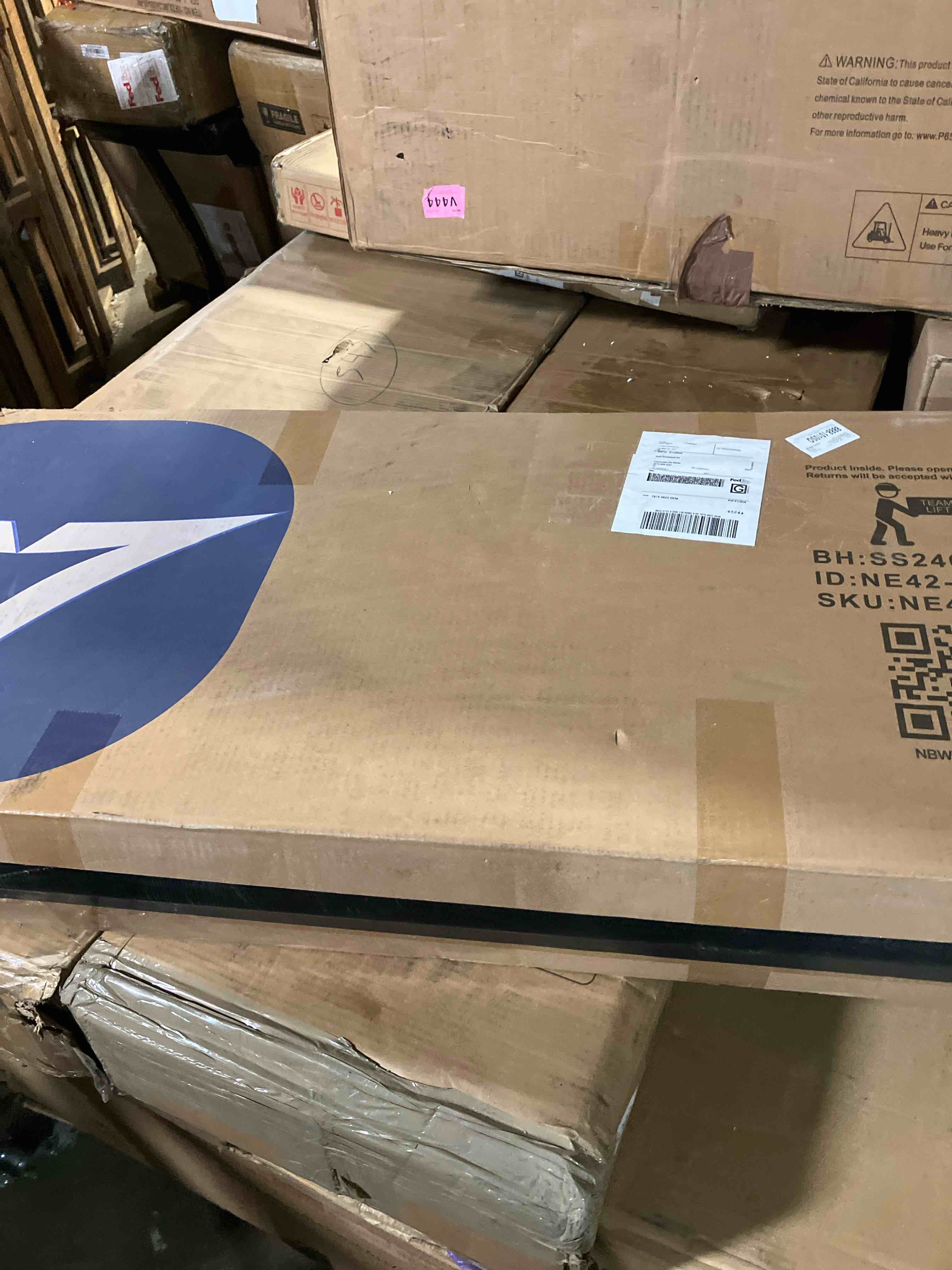 https://s3.amazonaws.com/lotting-images-prod/phillipi/PPE3506835_1756400339108.jpeg