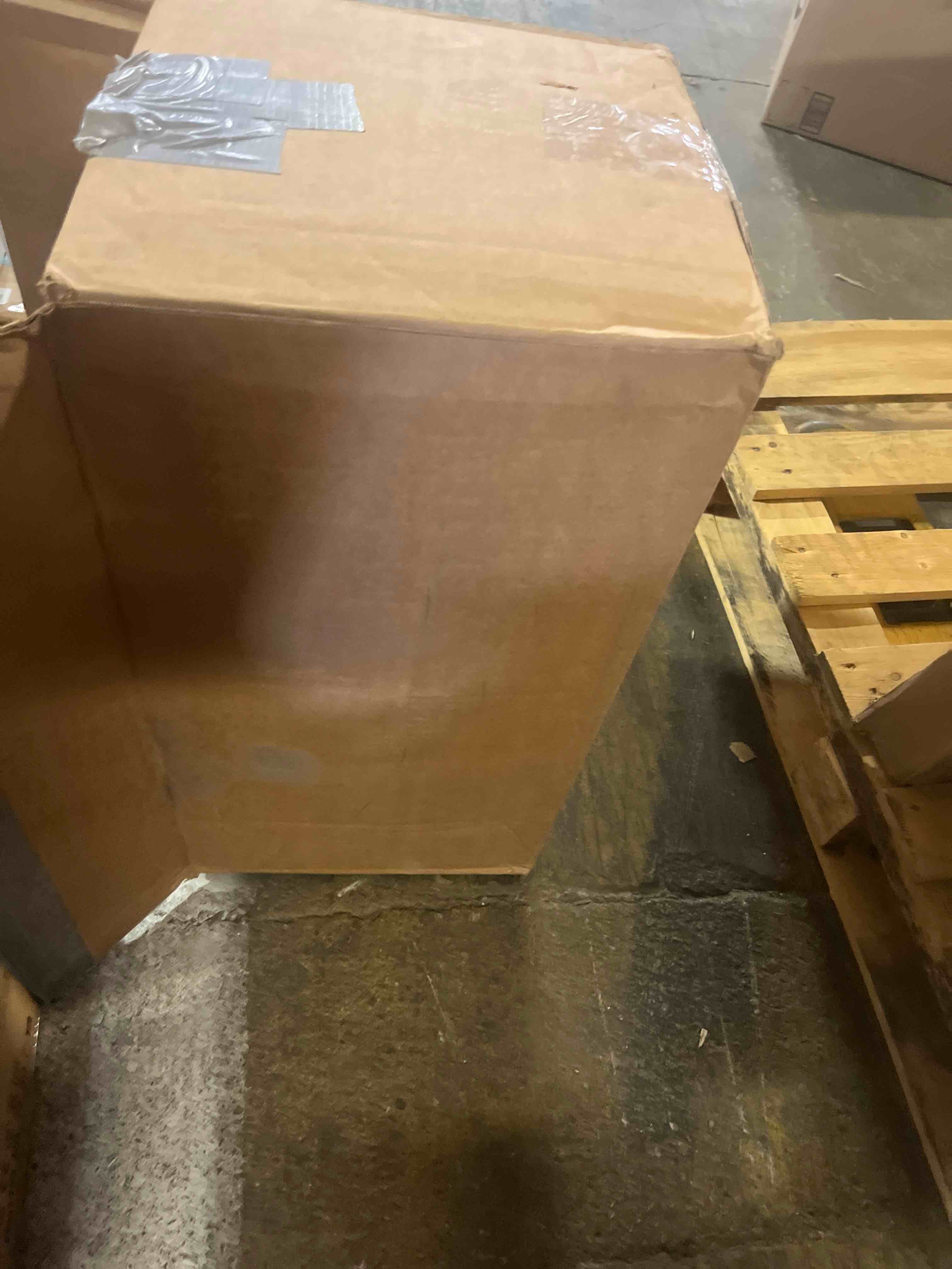 https://s3.amazonaws.com/lotting-images-prod/phillipi/PPE3506897_1756492050016.jpeg