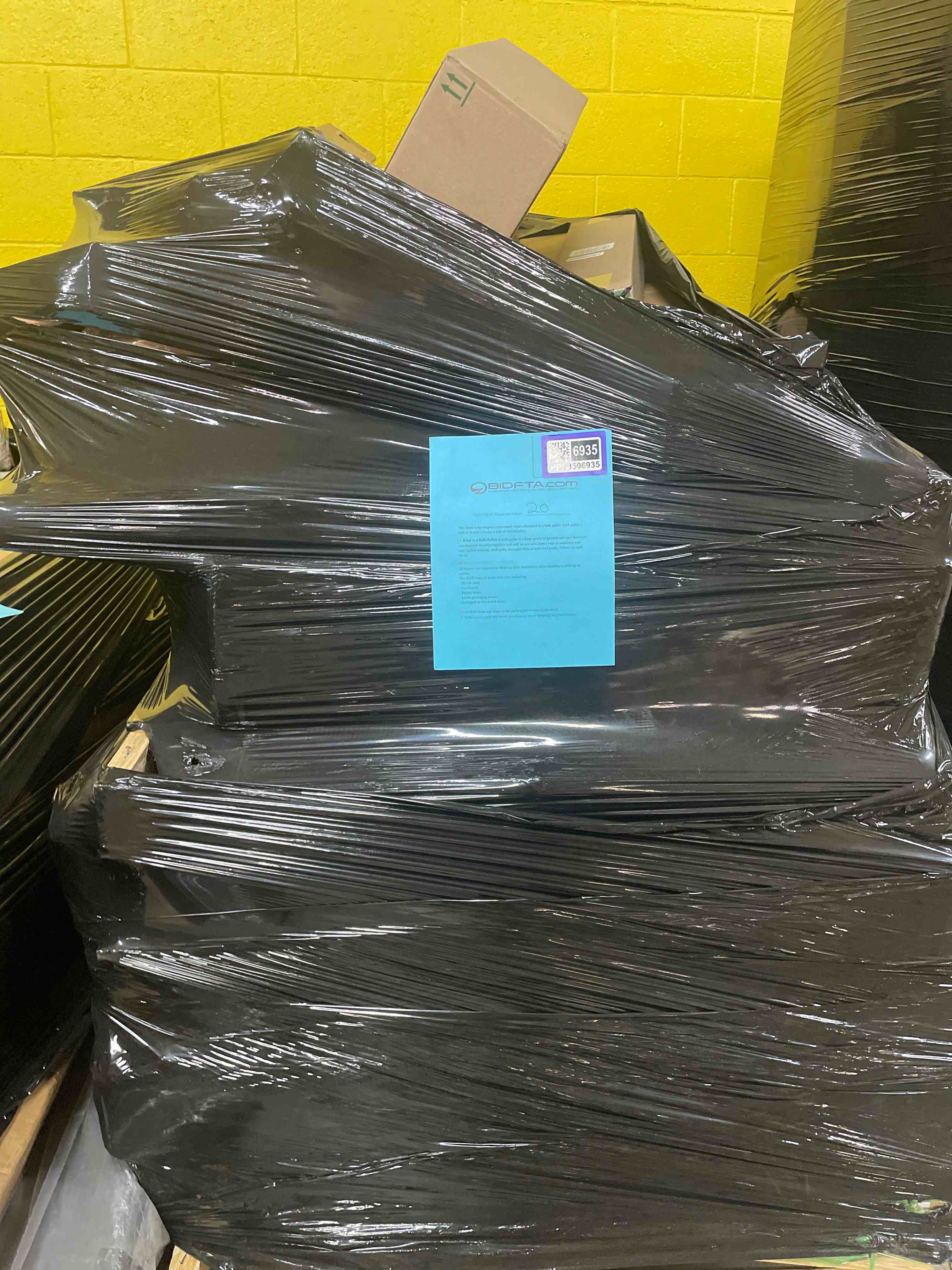 https://s3.amazonaws.com/lotting-images-prod/phillipi/PPE3506935_1756841949640.jpeg