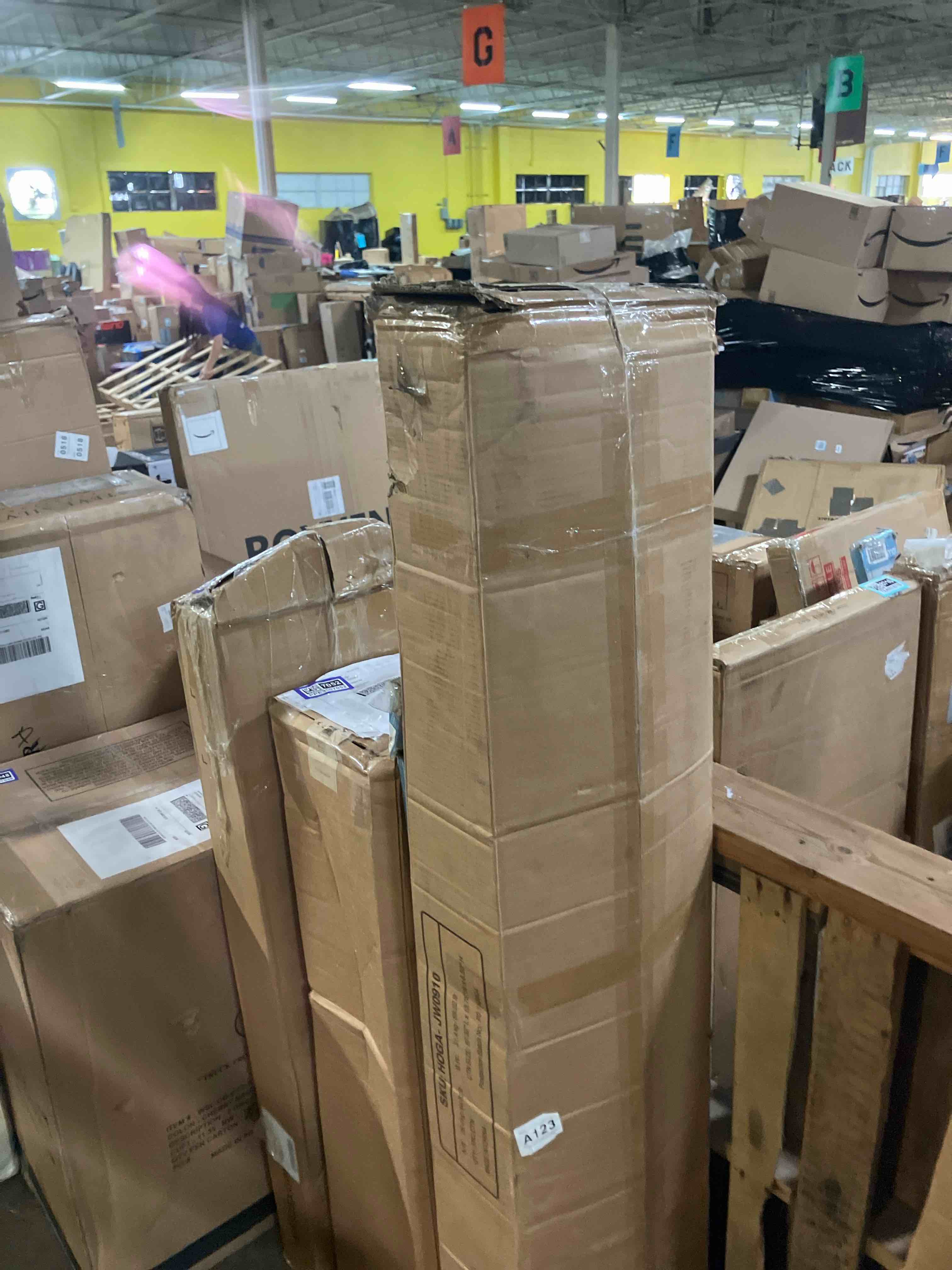https://s3.amazonaws.com/lotting-images-prod/phillipi/PPE3507055_1757007679971.jpeg