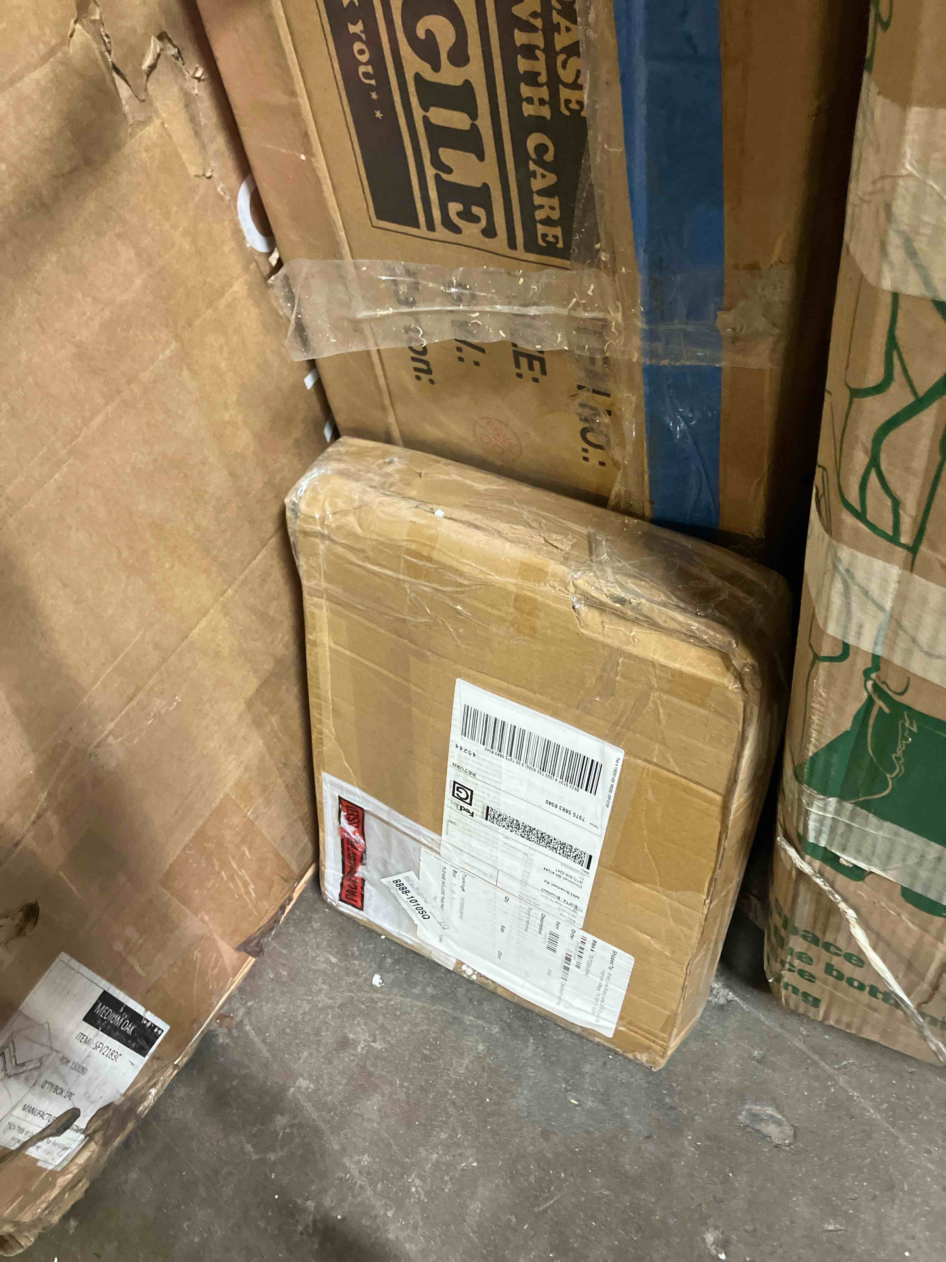 https://s3.amazonaws.com/lotting-images-prod/phillipi/PPE3507132_1757021373669.jpeg