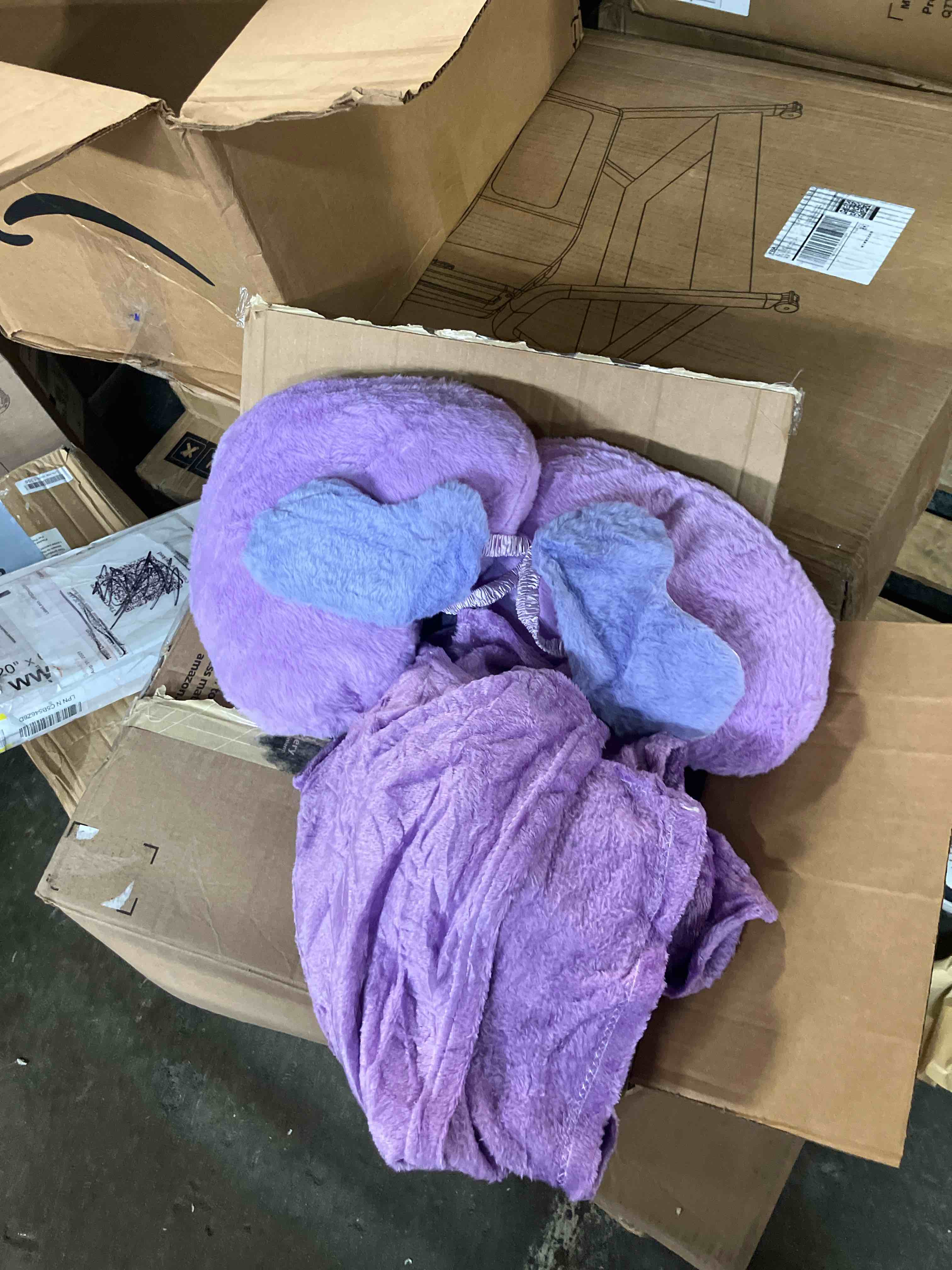 https://s3.amazonaws.com/lotting-images-prod/phillipi/PPE3507141_1758635245802.jpeg