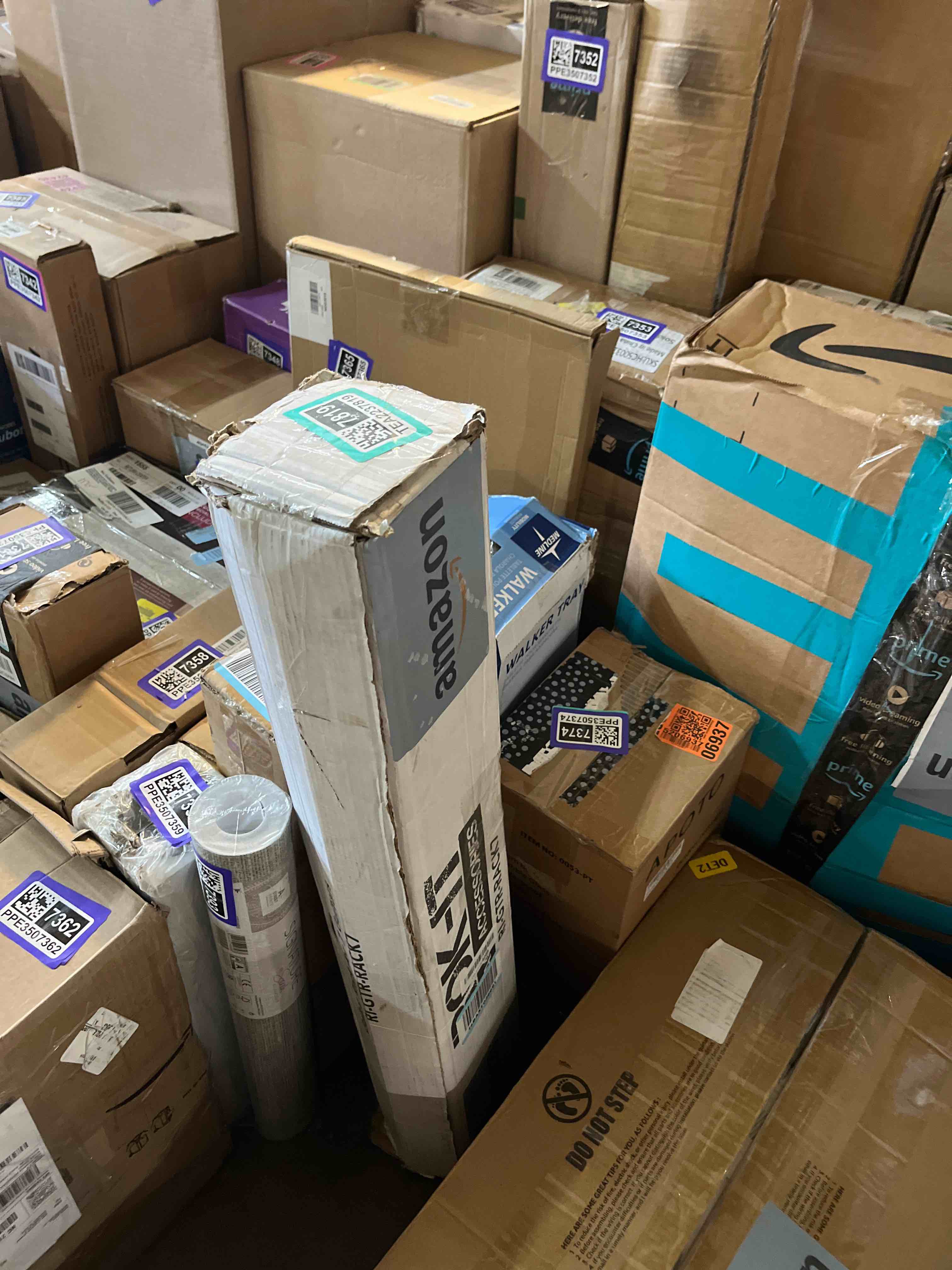 https://s3.amazonaws.com/lotting-images-prod/phillipi/PPE3507398_1757360929587.jpeg