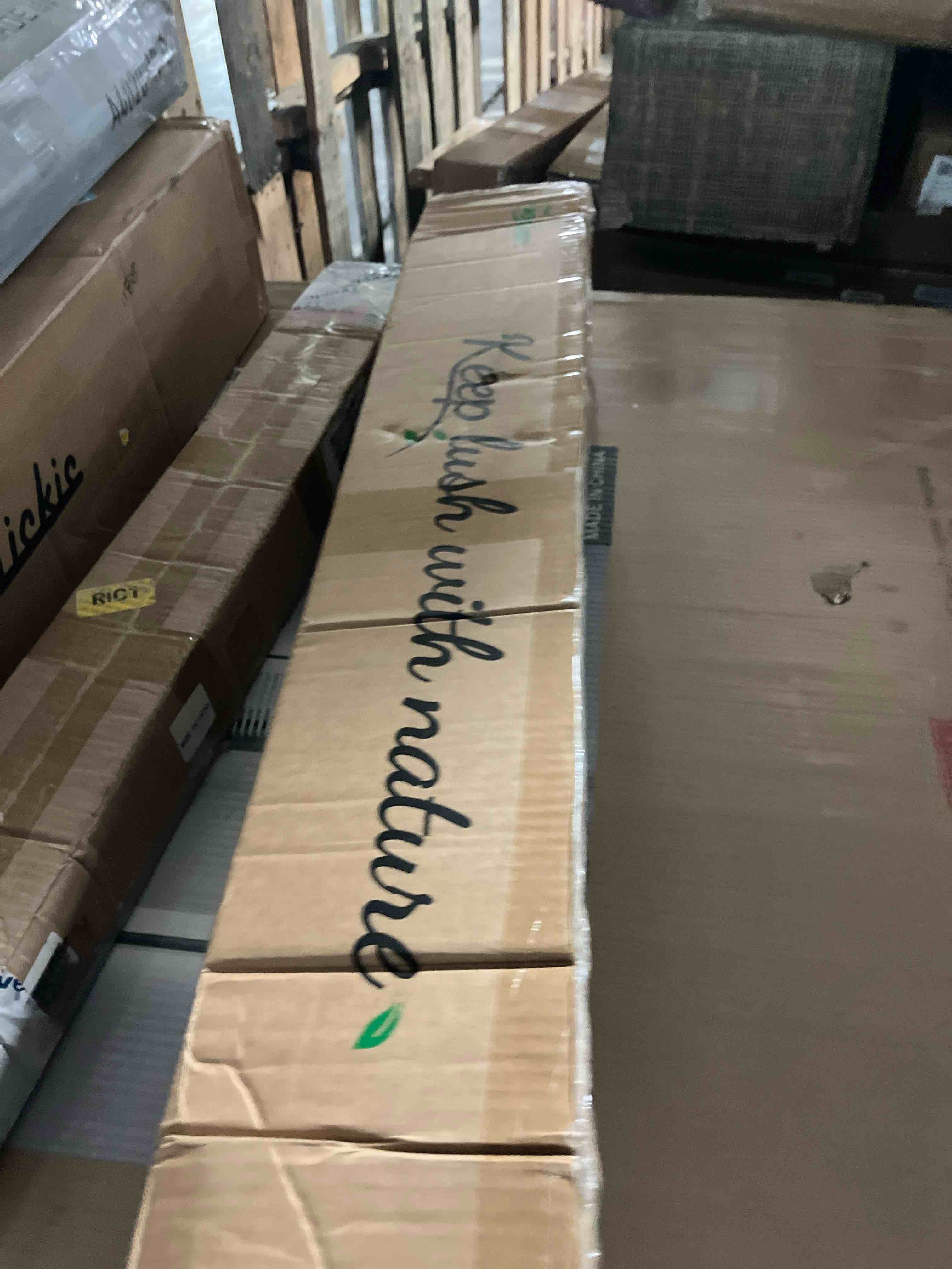 https://s3.amazonaws.com/lotting-images-prod/phillipi/PPE3507660_1758646299564.jpeg