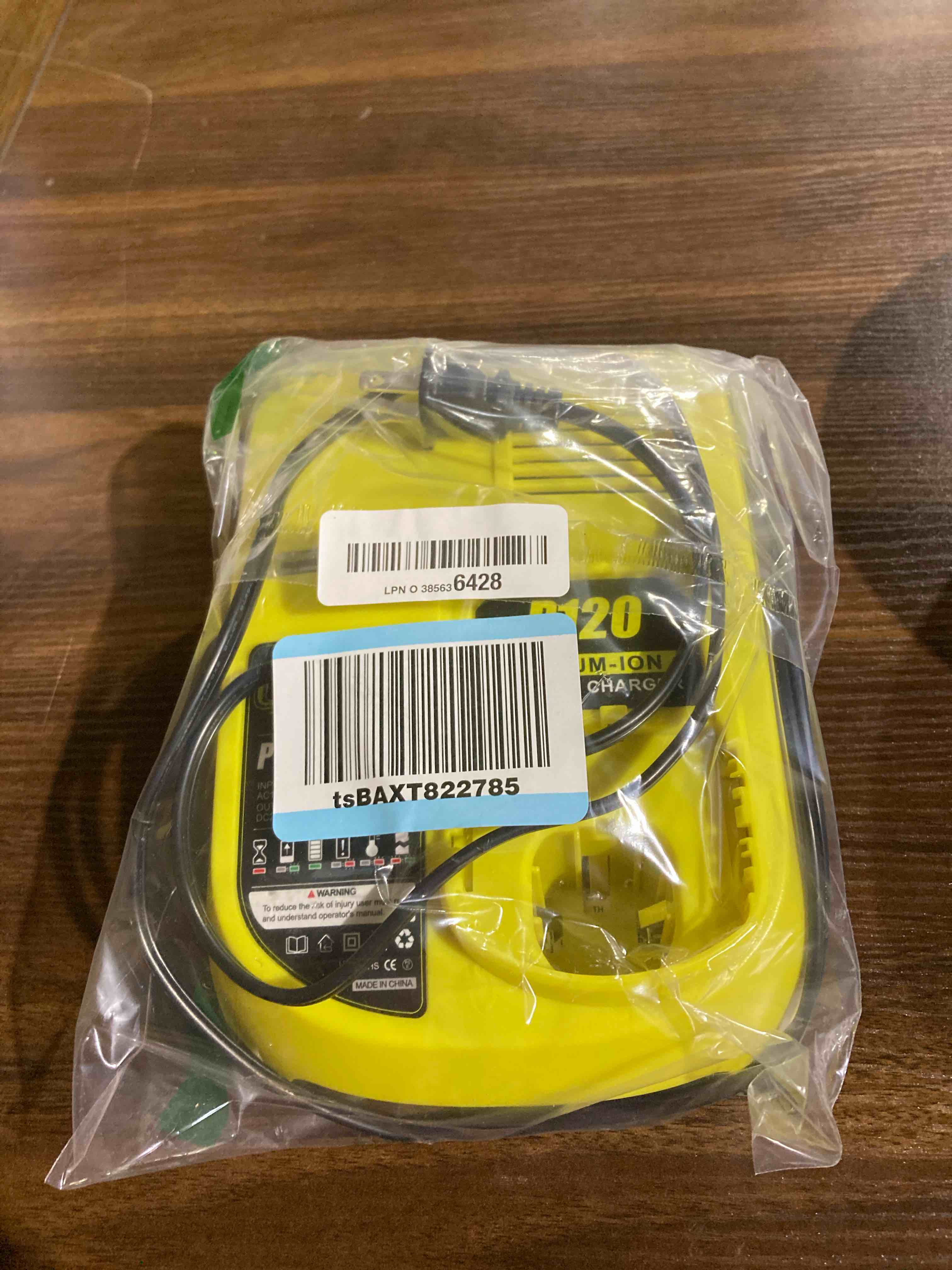 https://s3.amazonaws.com/lotting-images-prod/phillipi/PPE3507733_1758822093385.jpeg