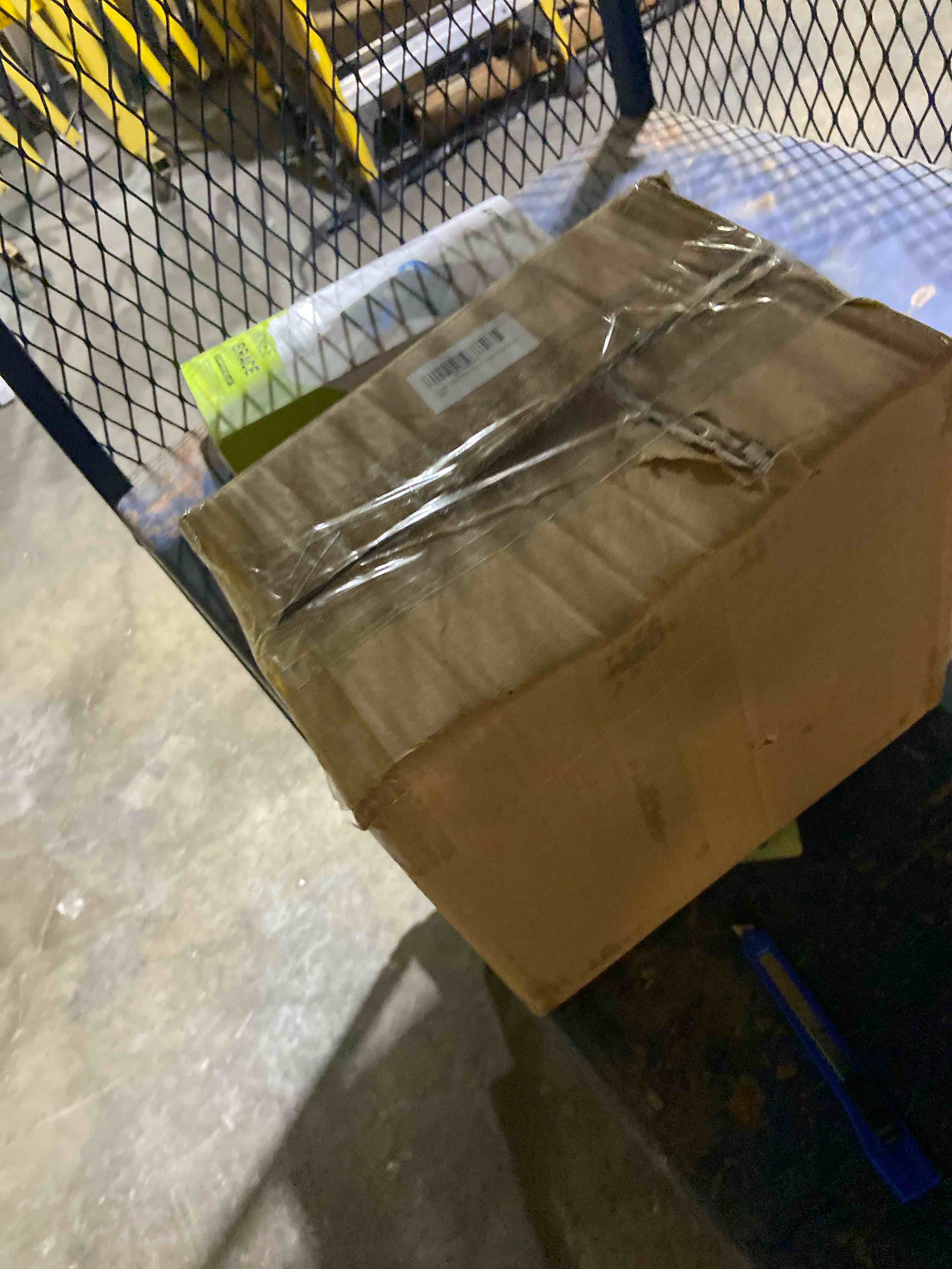 https://s3.amazonaws.com/lotting-images-prod/phillipi/PPE3507776_1759940576498.jpeg