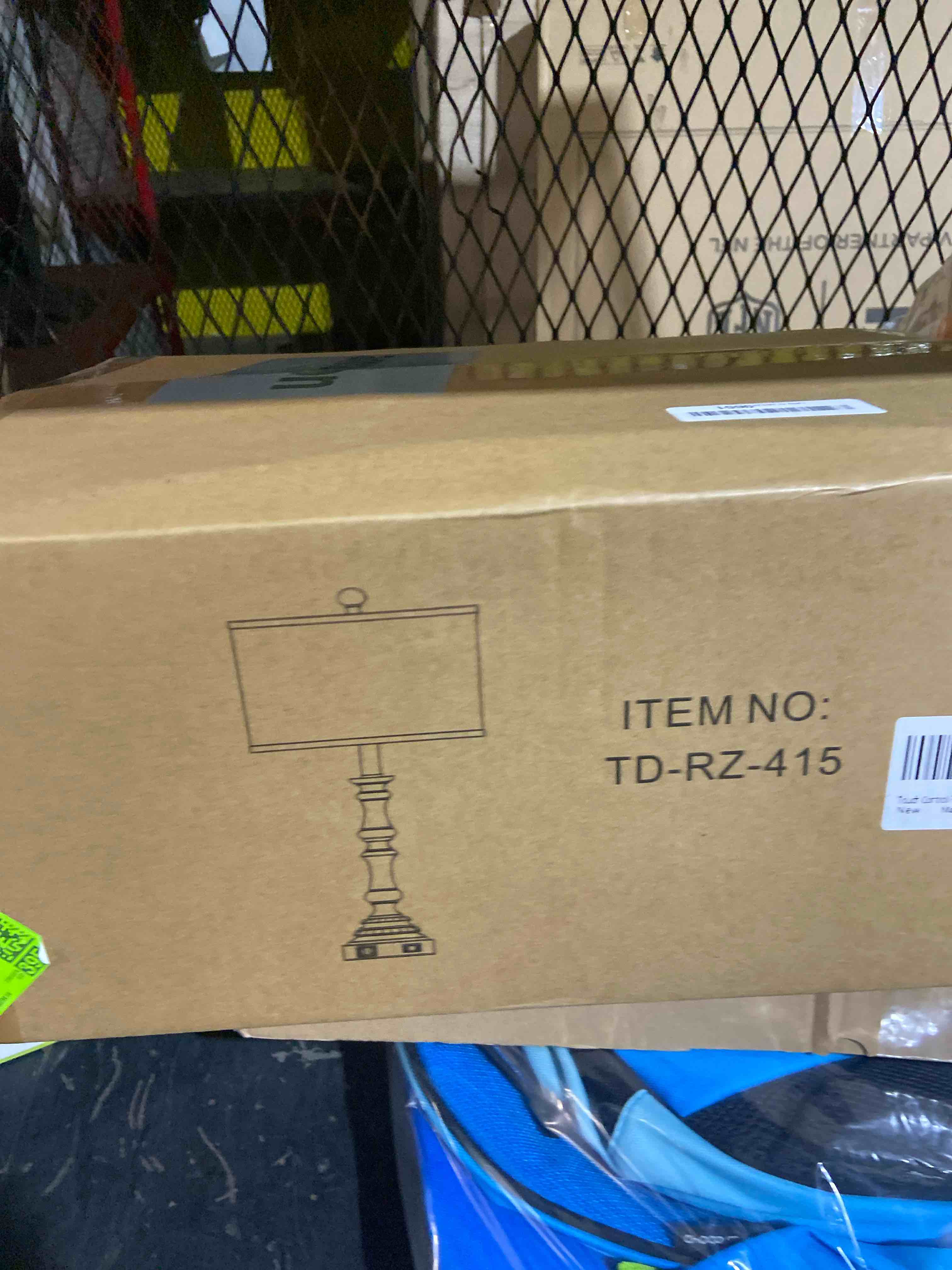 https://s3.amazonaws.com/lotting-images-prod/phillipi/PPE3507778_1759940968432.jpeg