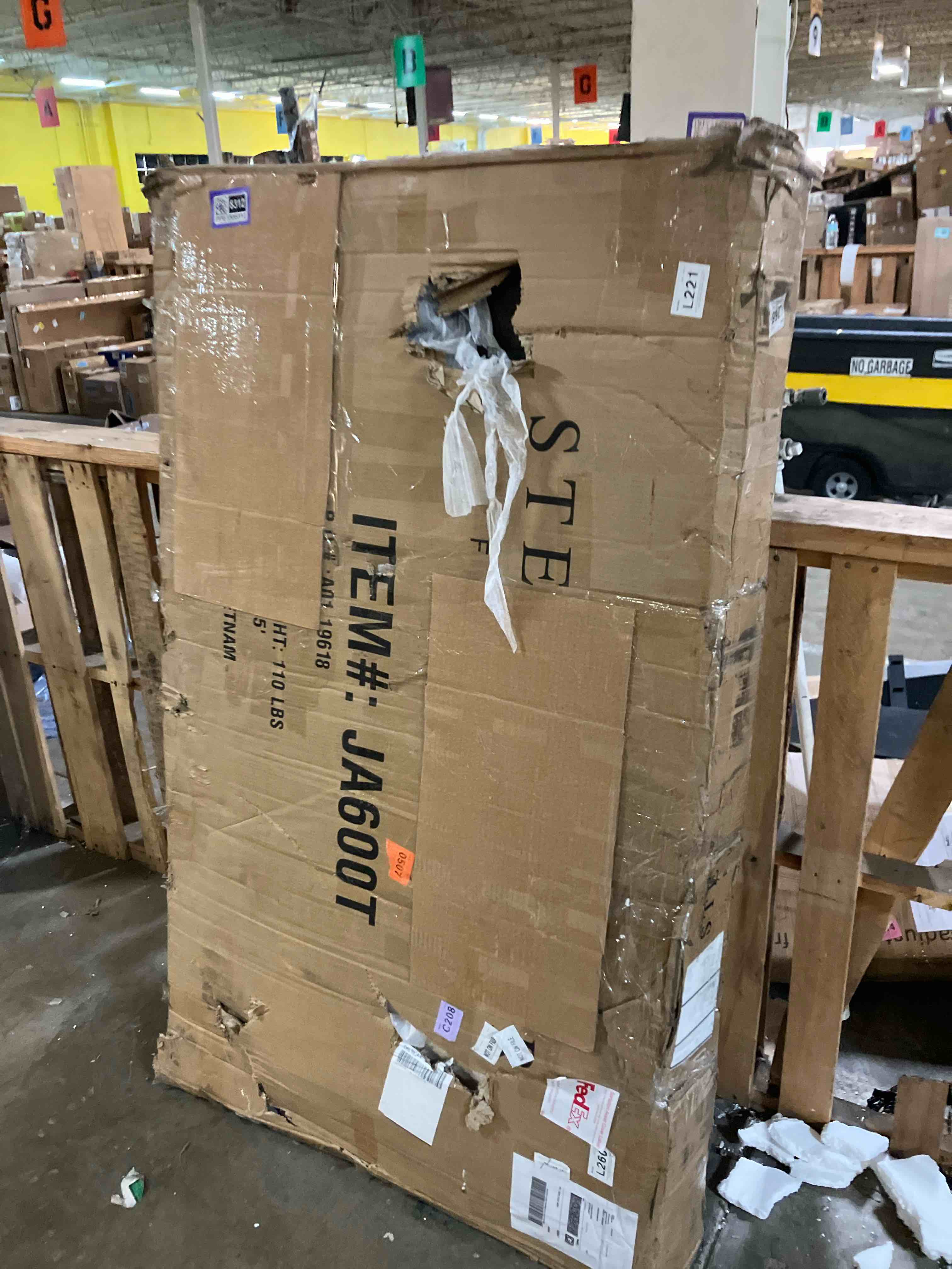 https://s3.amazonaws.com/lotting-images-prod/phillipi/PPE3508312_1758036592082.jpeg