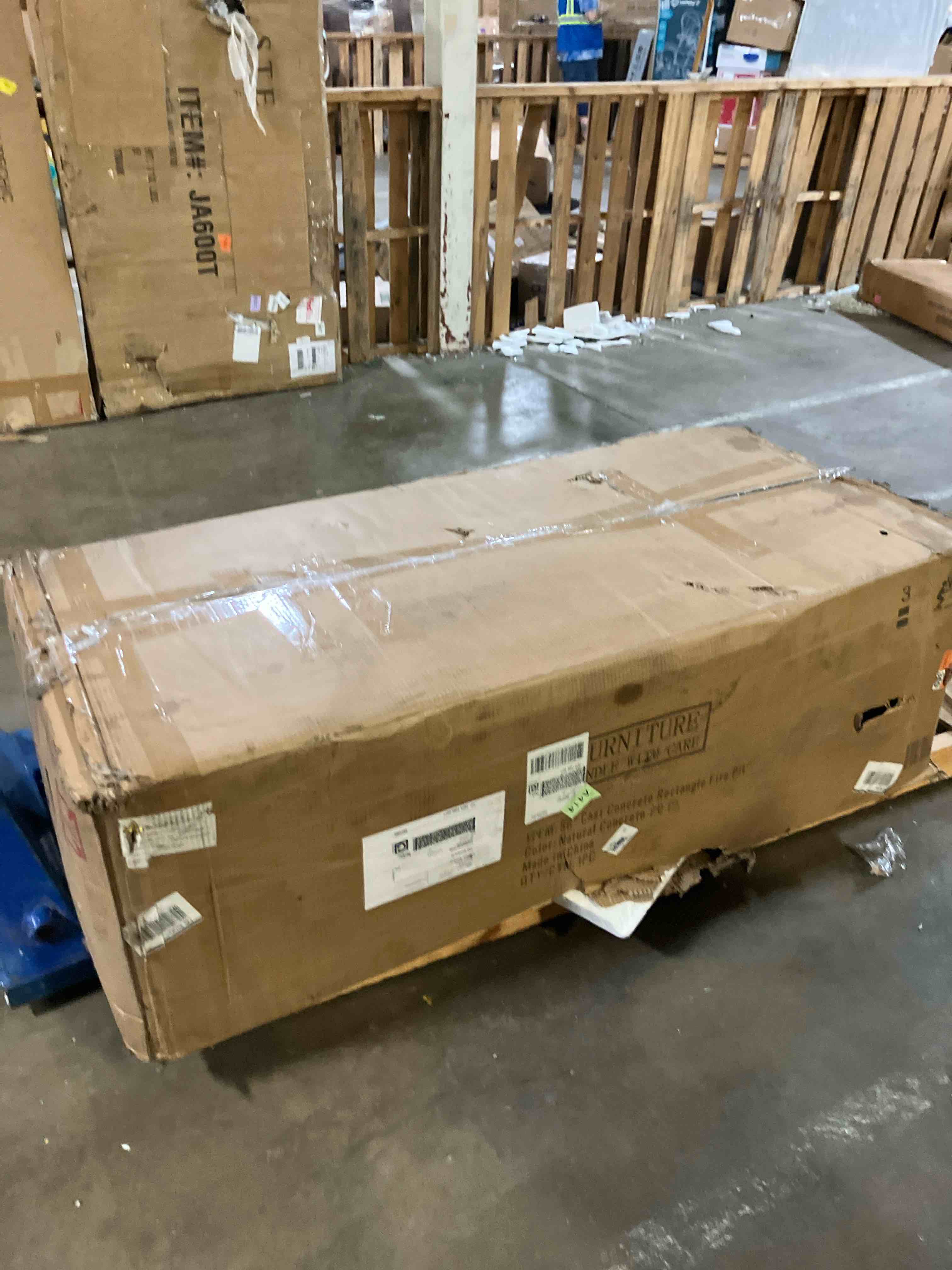 https://s3.amazonaws.com/lotting-images-prod/phillipi/PPE3508313_1758036805840.jpeg