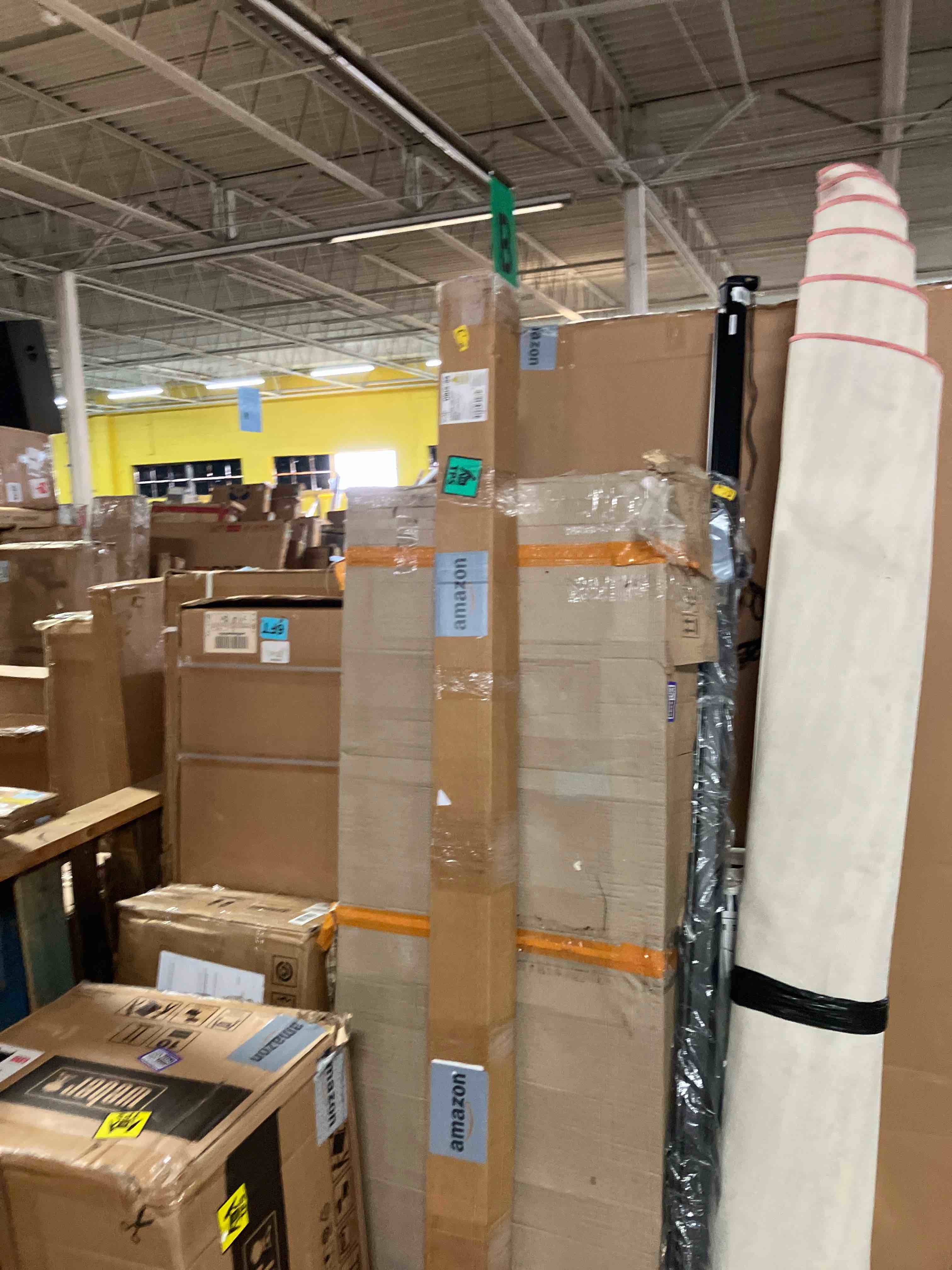 https://s3.amazonaws.com/lotting-images-prod/phillipi/PPE3508597_1758052944516.jpeg
