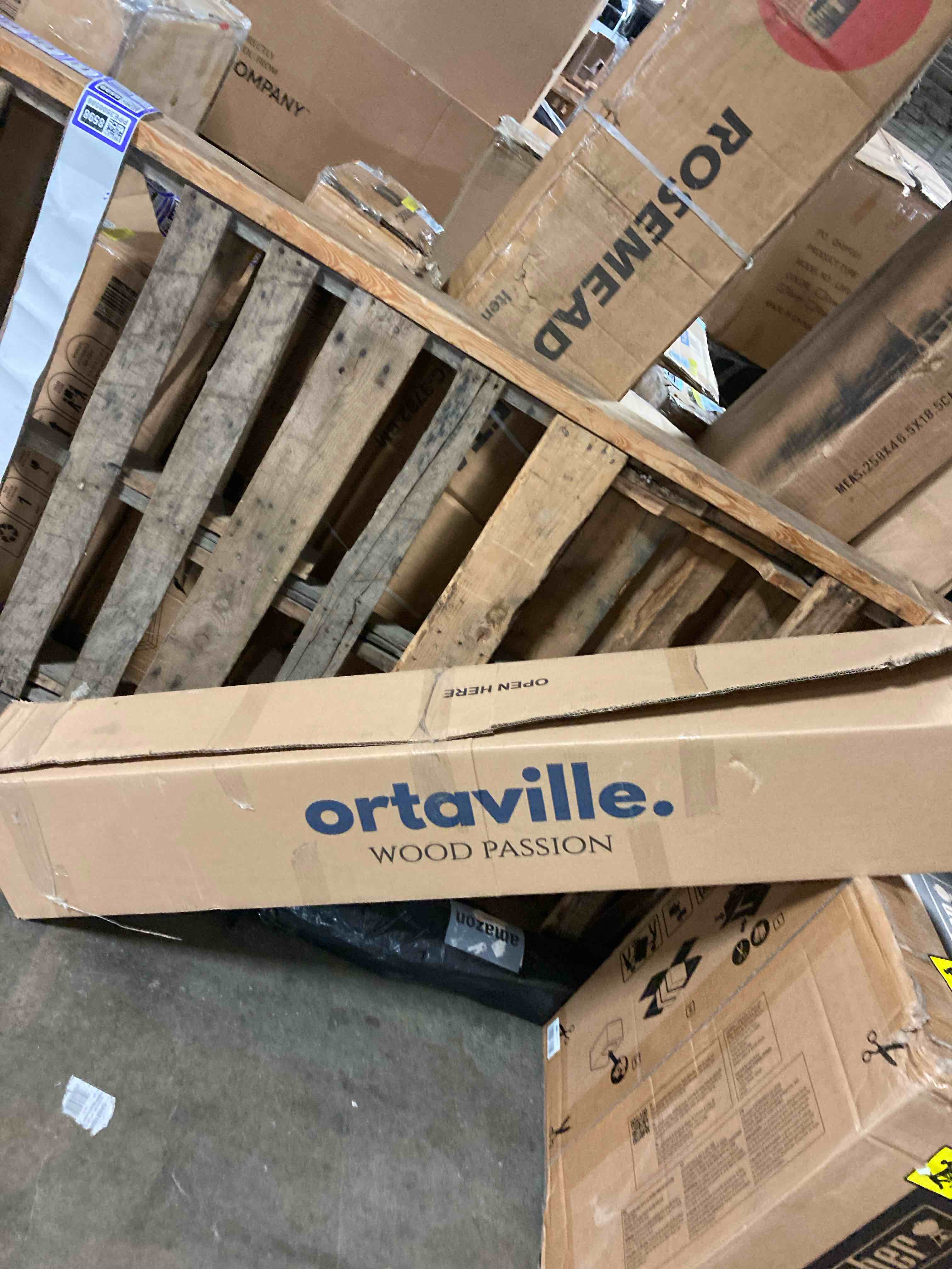 https://s3.amazonaws.com/lotting-images-prod/phillipi/PPE3508598_1758053597446.jpeg