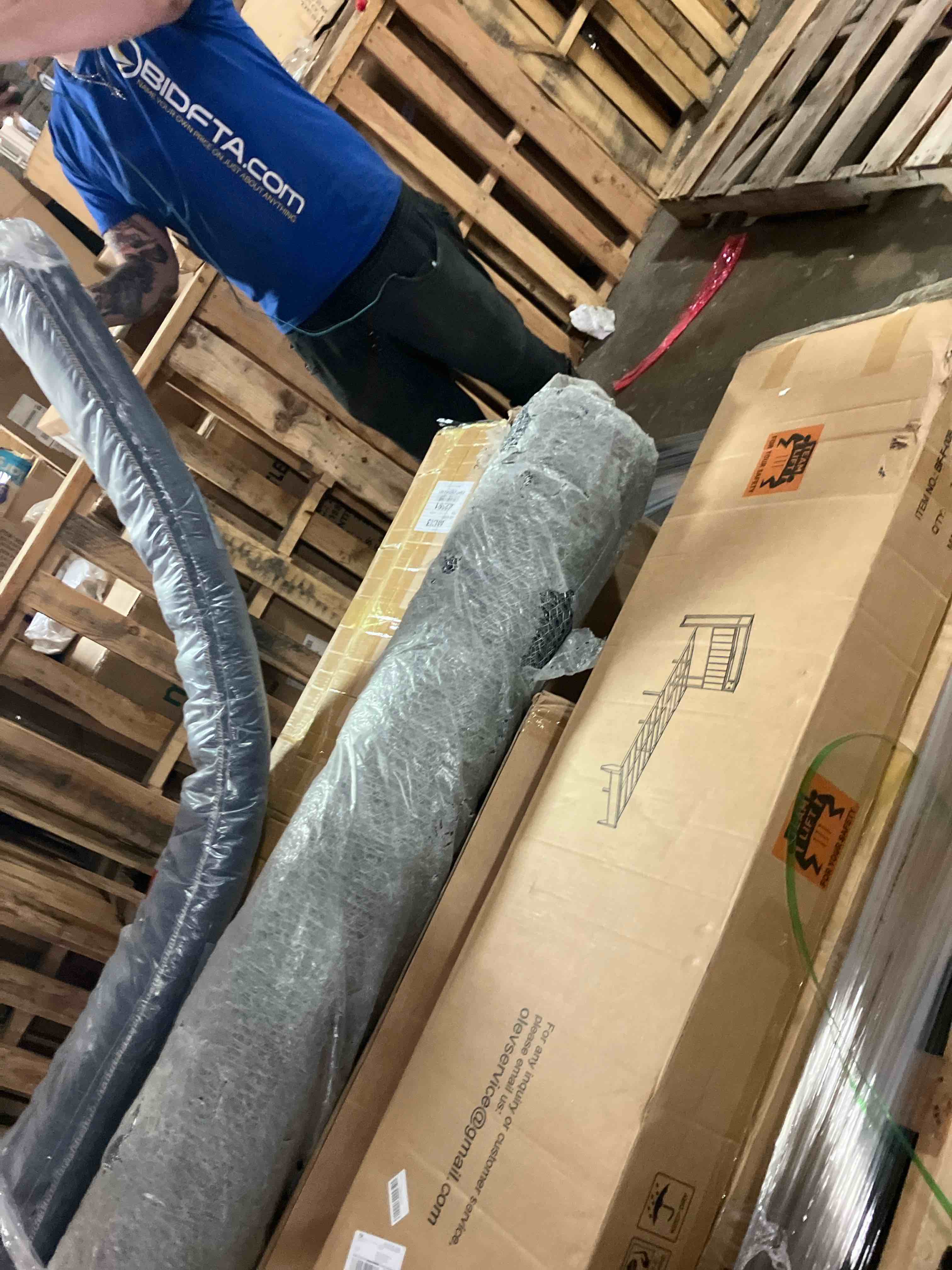 https://s3.amazonaws.com/lotting-images-prod/phillipi/PPE3508628_1758117546868.jpeg