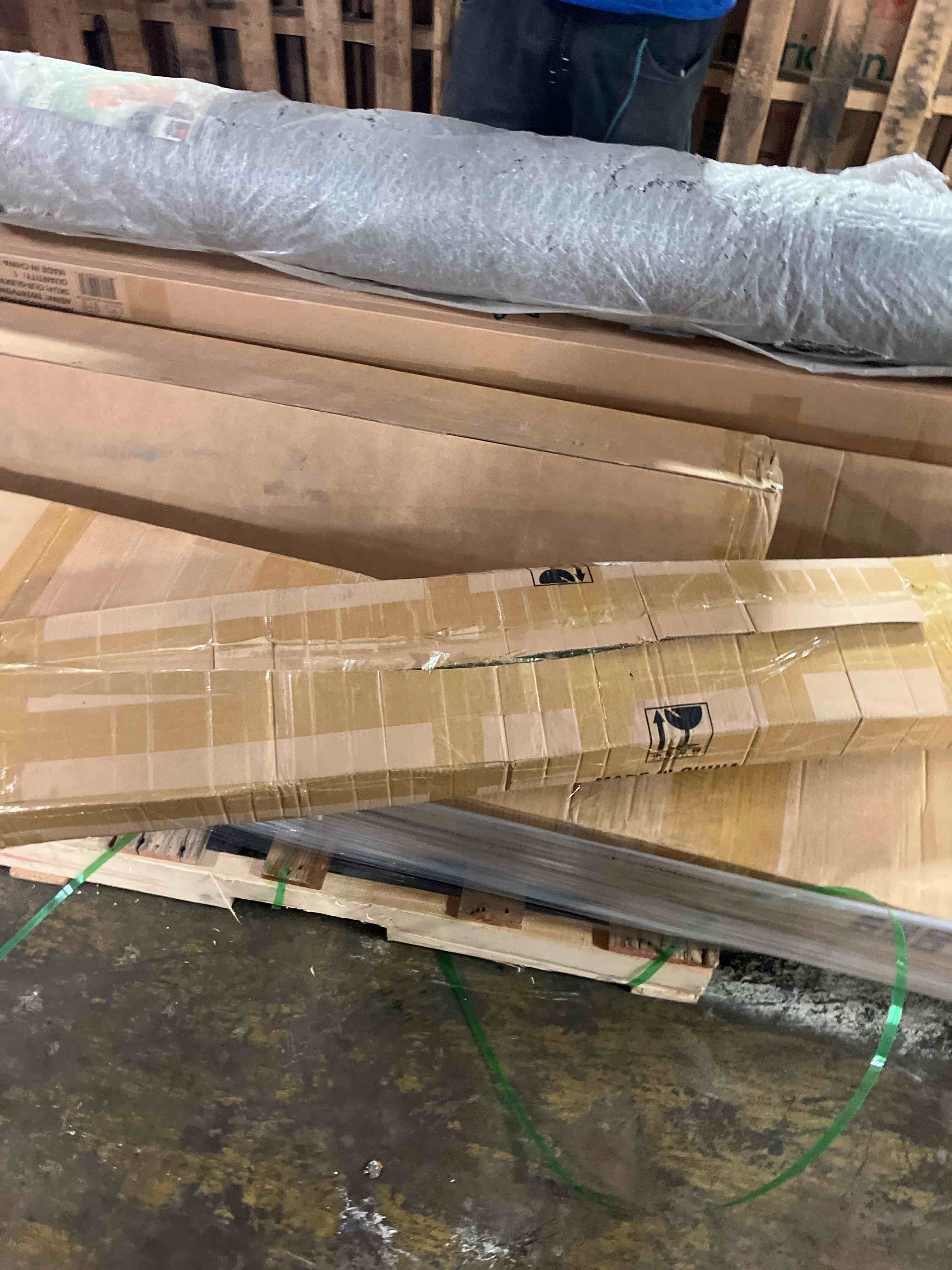 https://s3.amazonaws.com/lotting-images-prod/phillipi/PPE3508633_1758117744557.jpeg