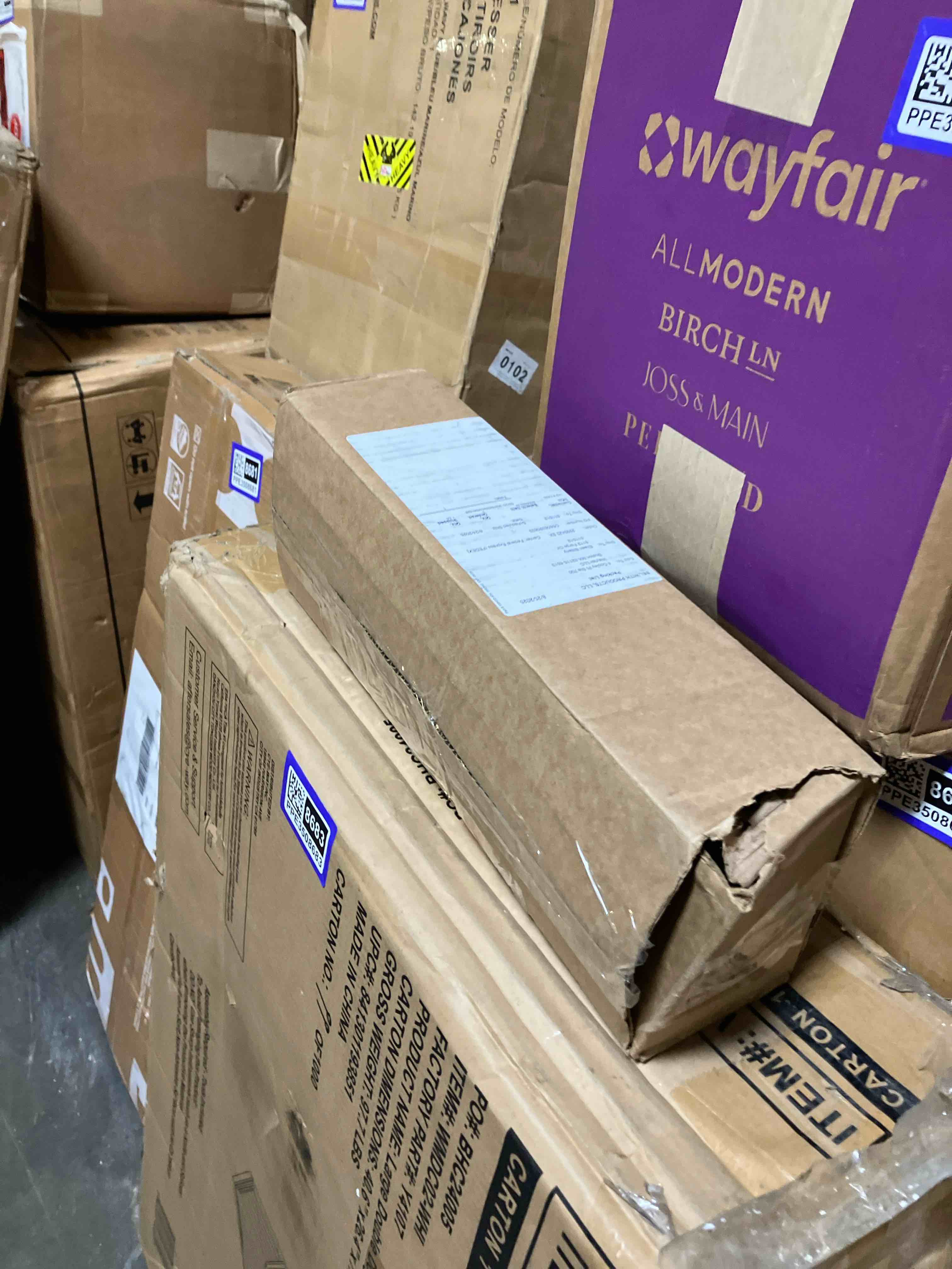 https://s3.amazonaws.com/lotting-images-prod/phillipi/PPE3508697_1758114210983.jpeg