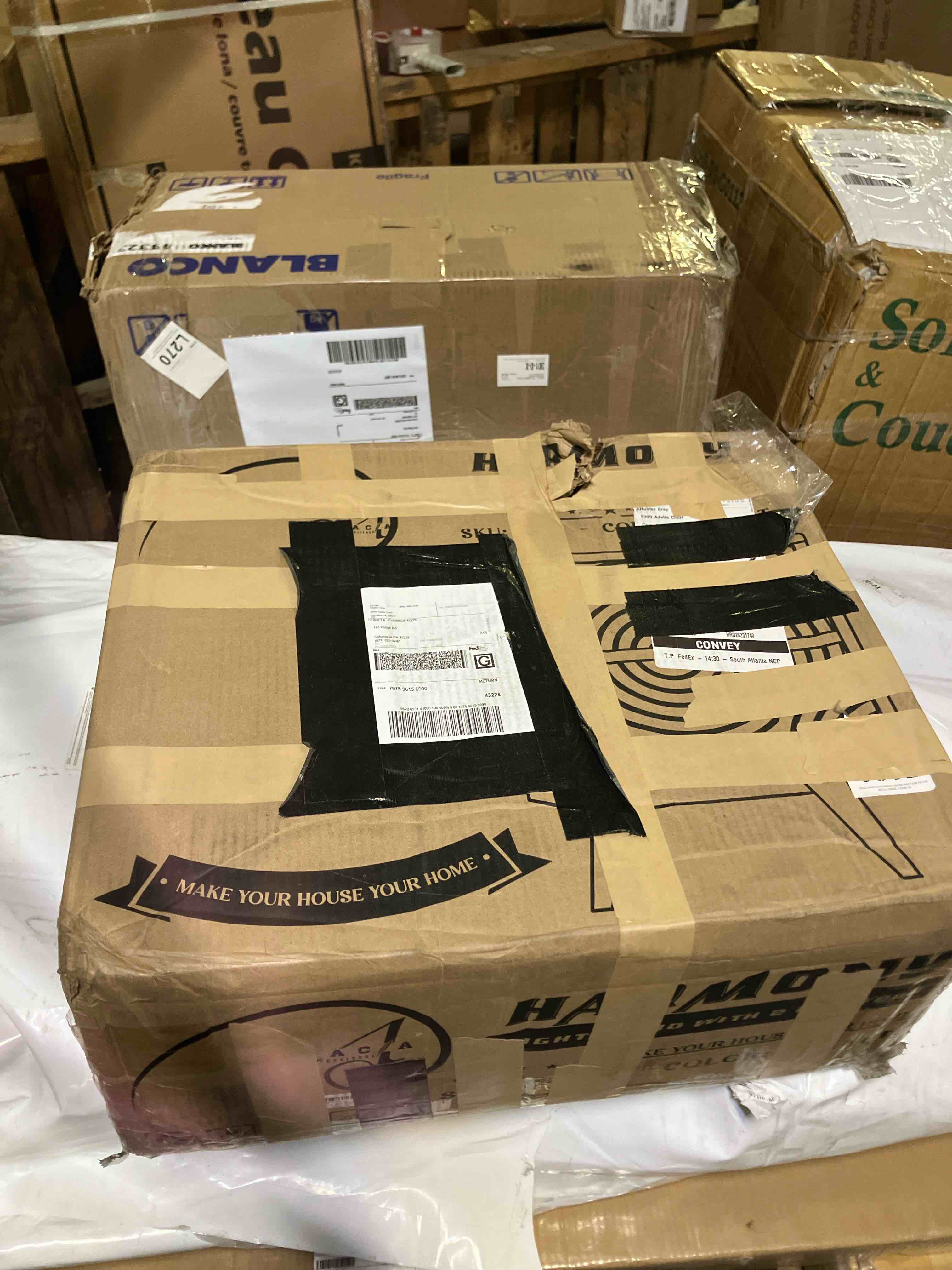 https://s3.amazonaws.com/lotting-images-prod/phillipi/PPE3508726_1758227525145.jpeg