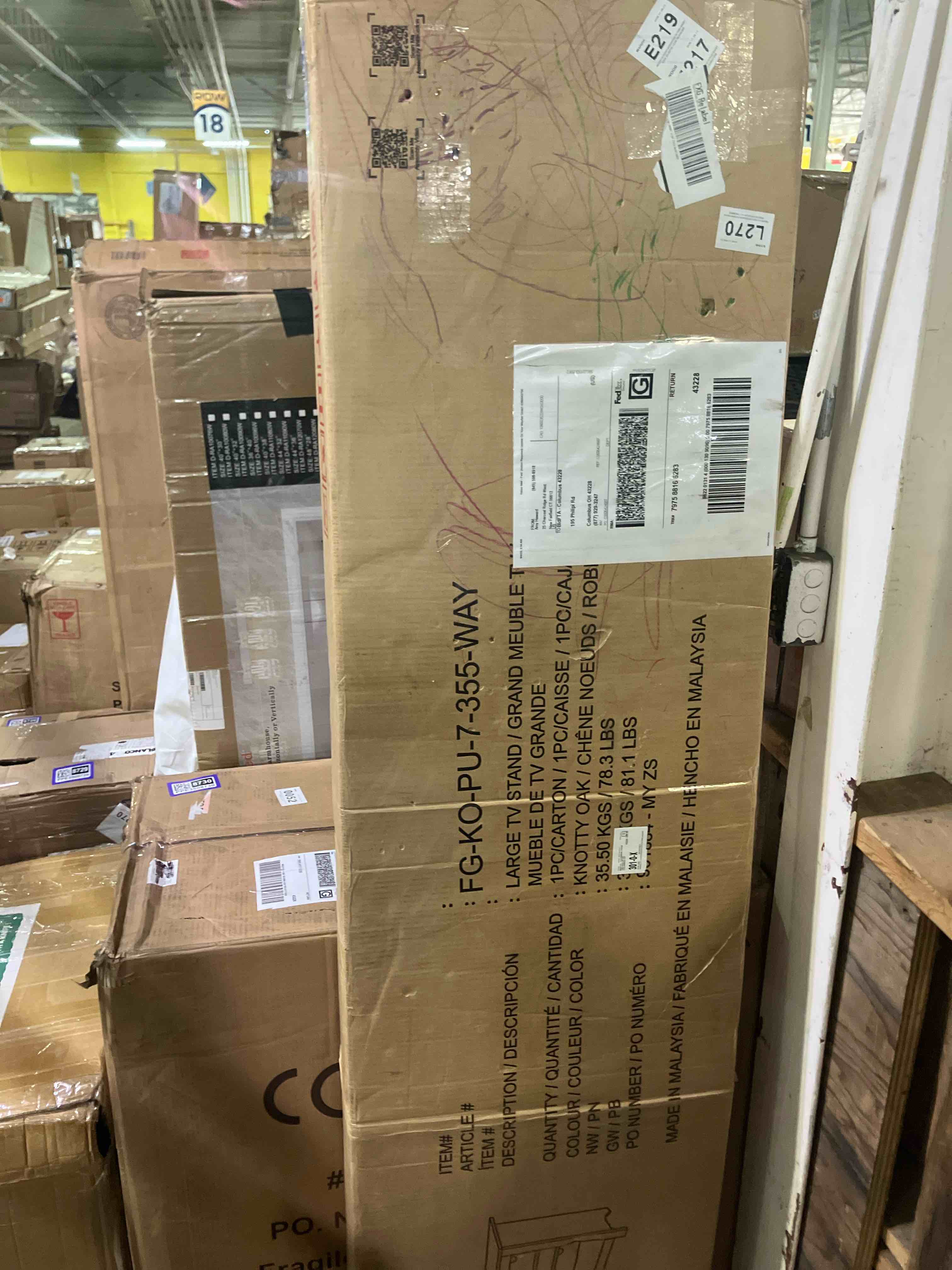 https://s3.amazonaws.com/lotting-images-prod/phillipi/PPE3508733_1758228539403.jpeg